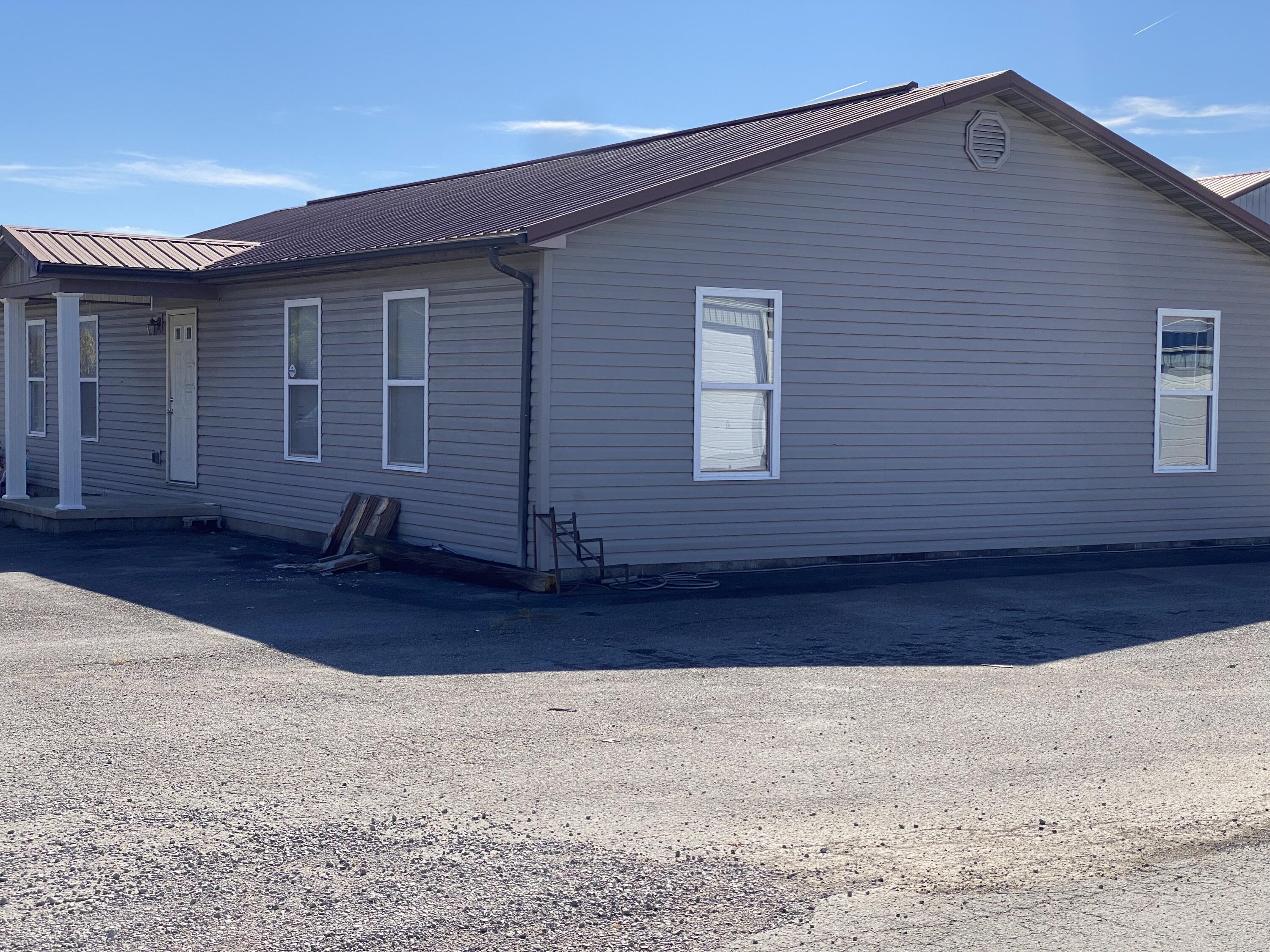 698 State Hwy 1383 Property Photo 5