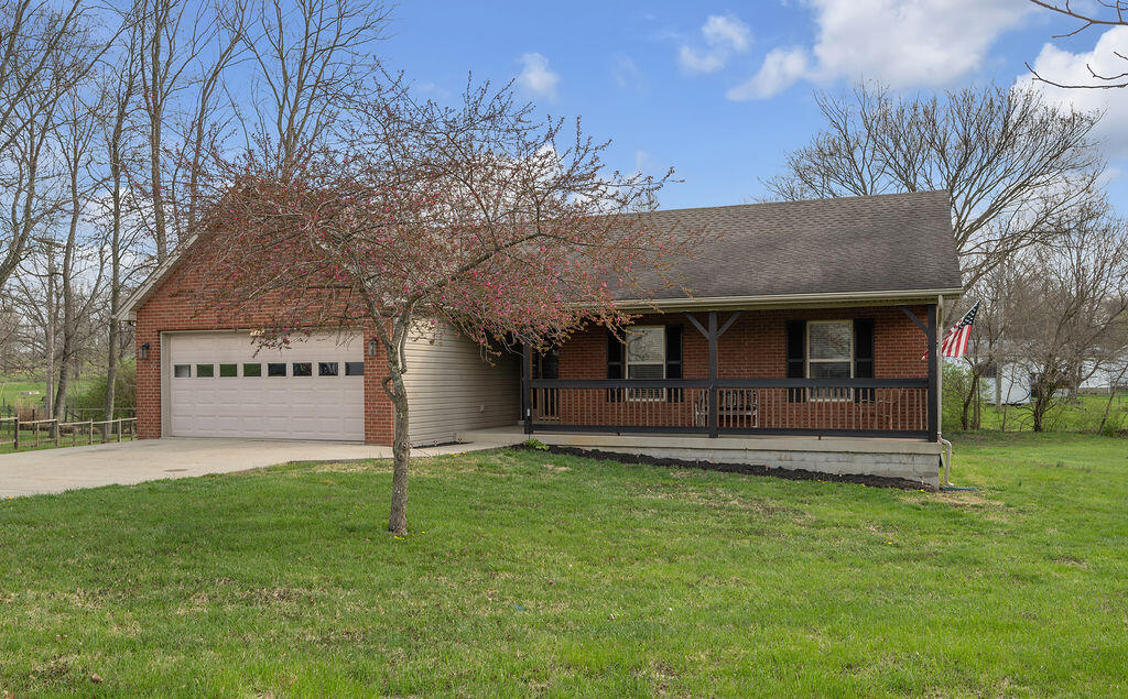 128 Wooded Way Property Photo 1