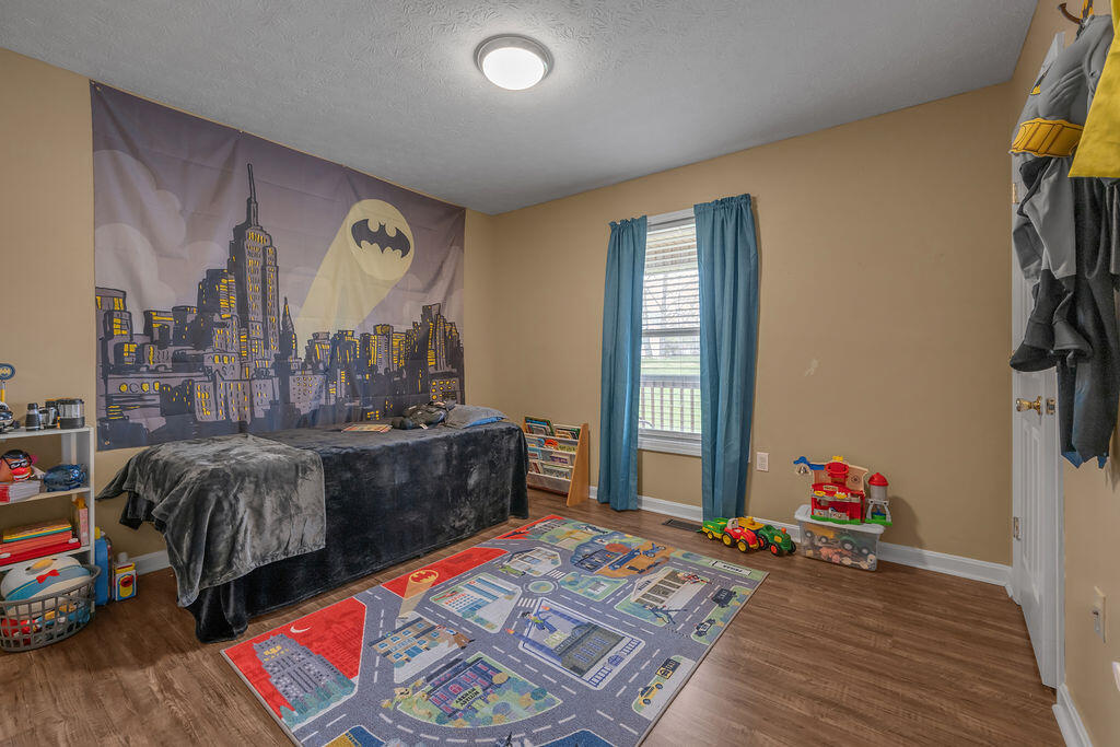 128 Wooded Way Property Photo 28