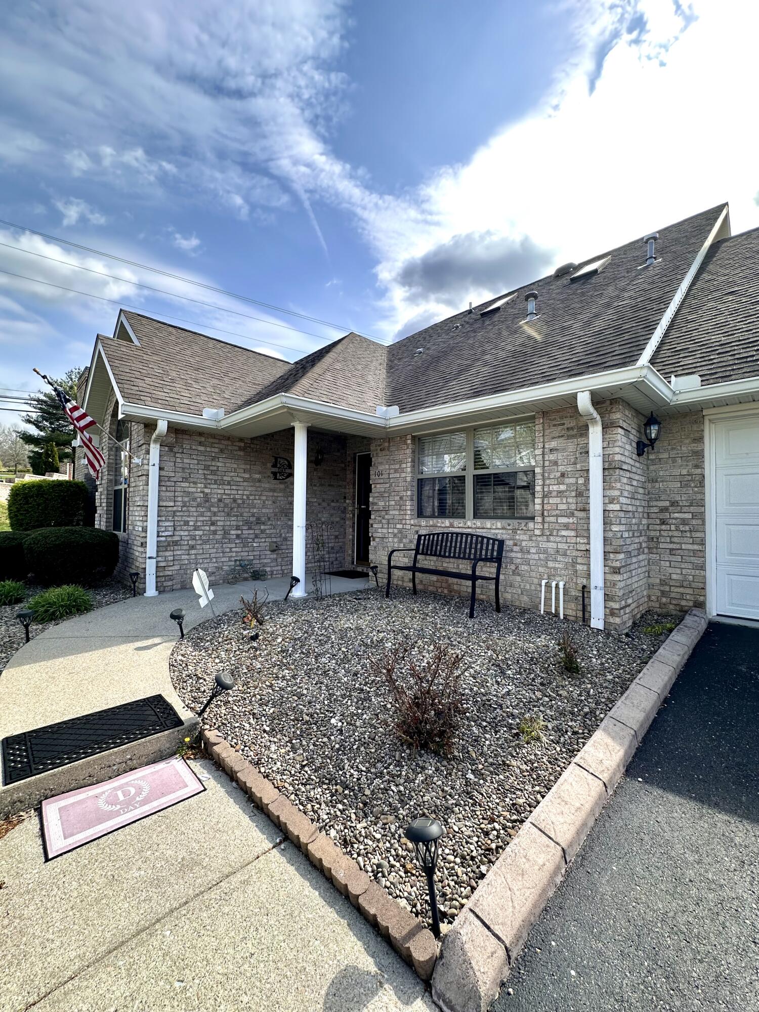 101 Village Drive Property Photo 13