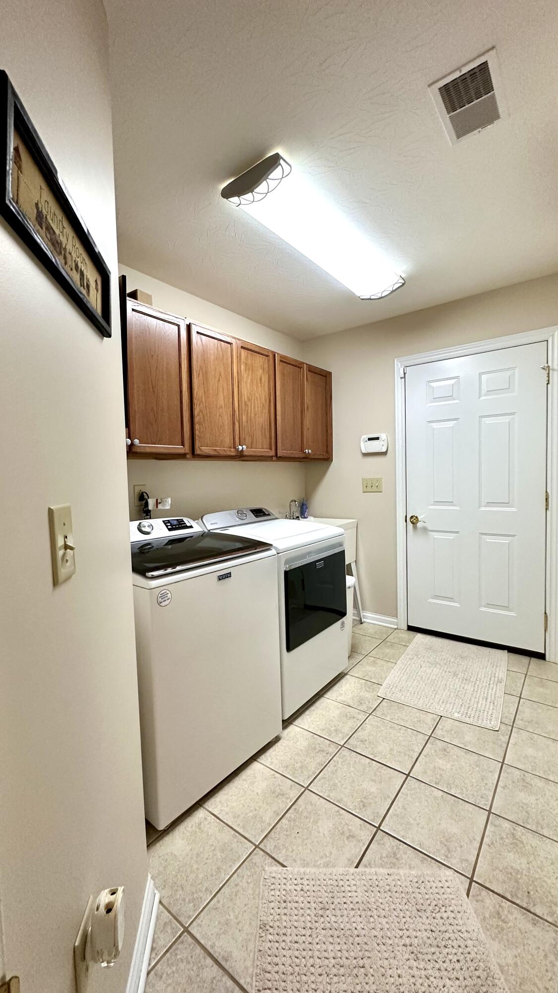 101 Village Drive Property Photo 45