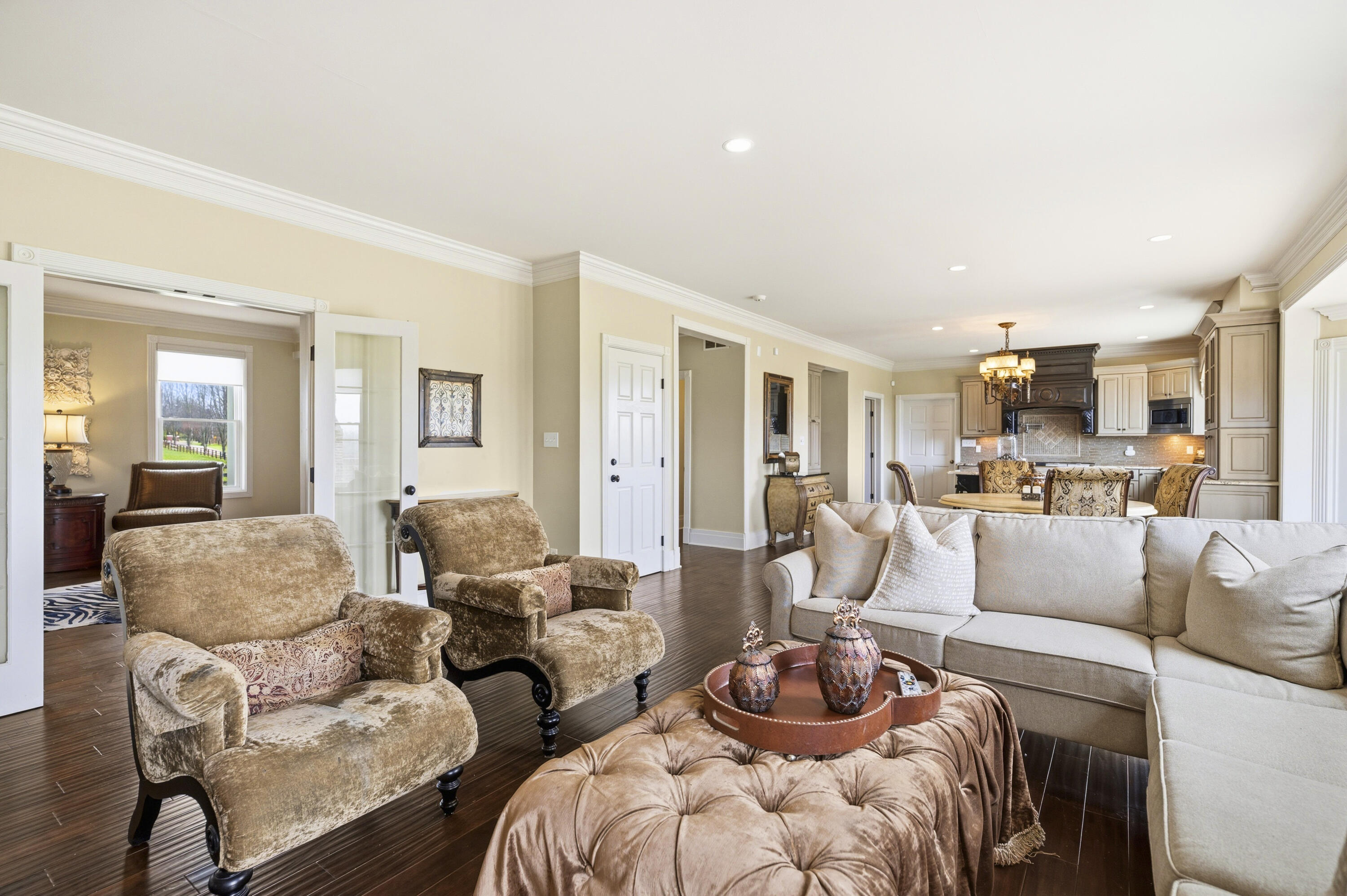 3600 Briar Hill Road Property Photo 14