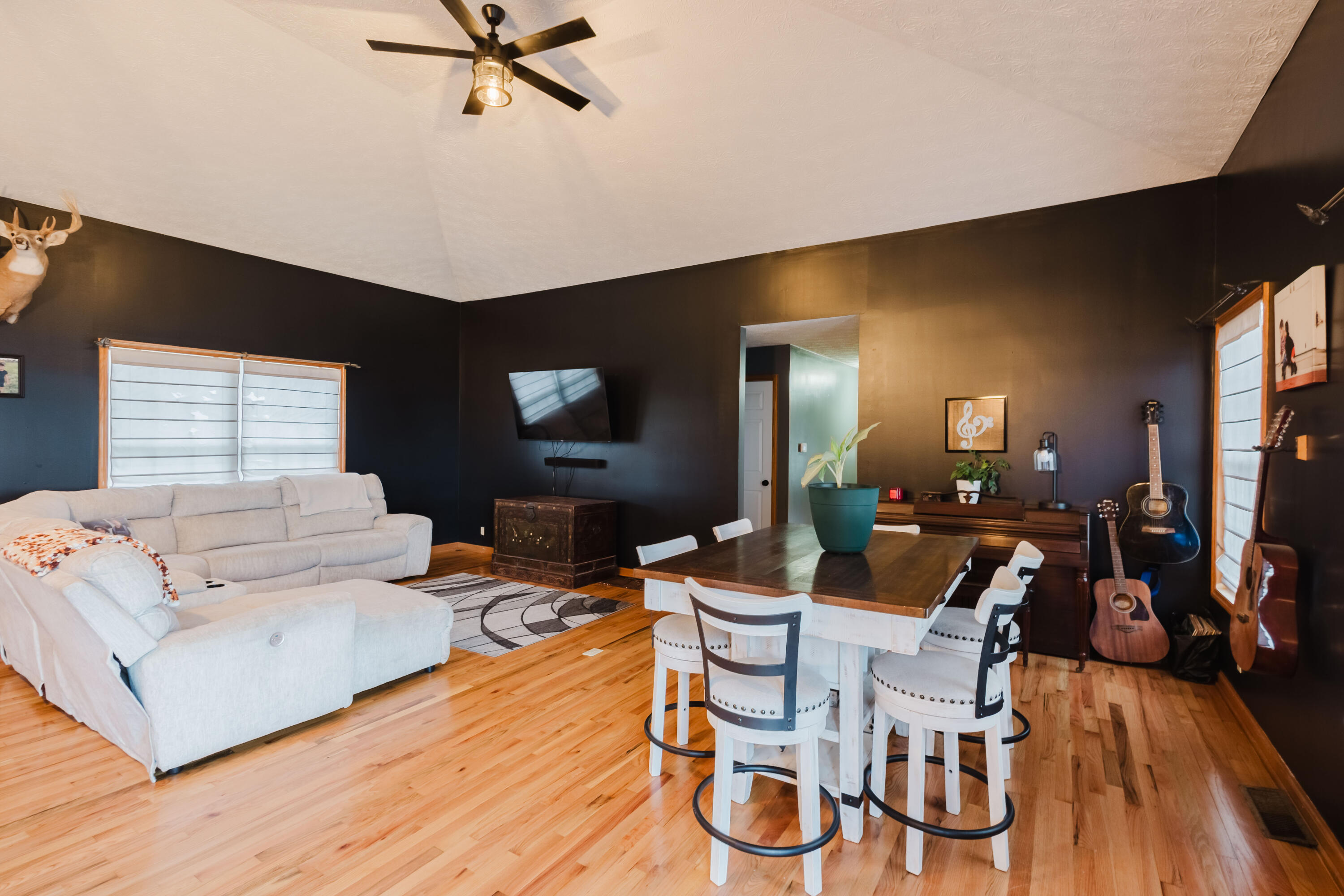 165 John Jones Road Property Photo 8