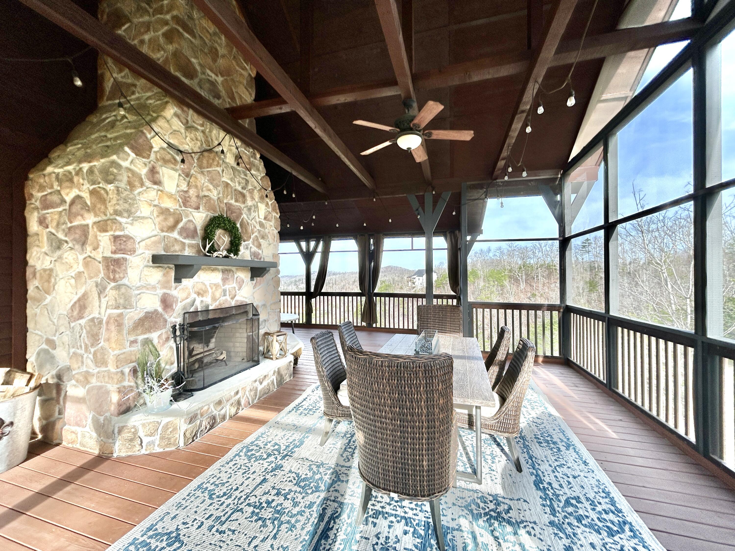 1166 Sandstone Point Trail Property Photo 43