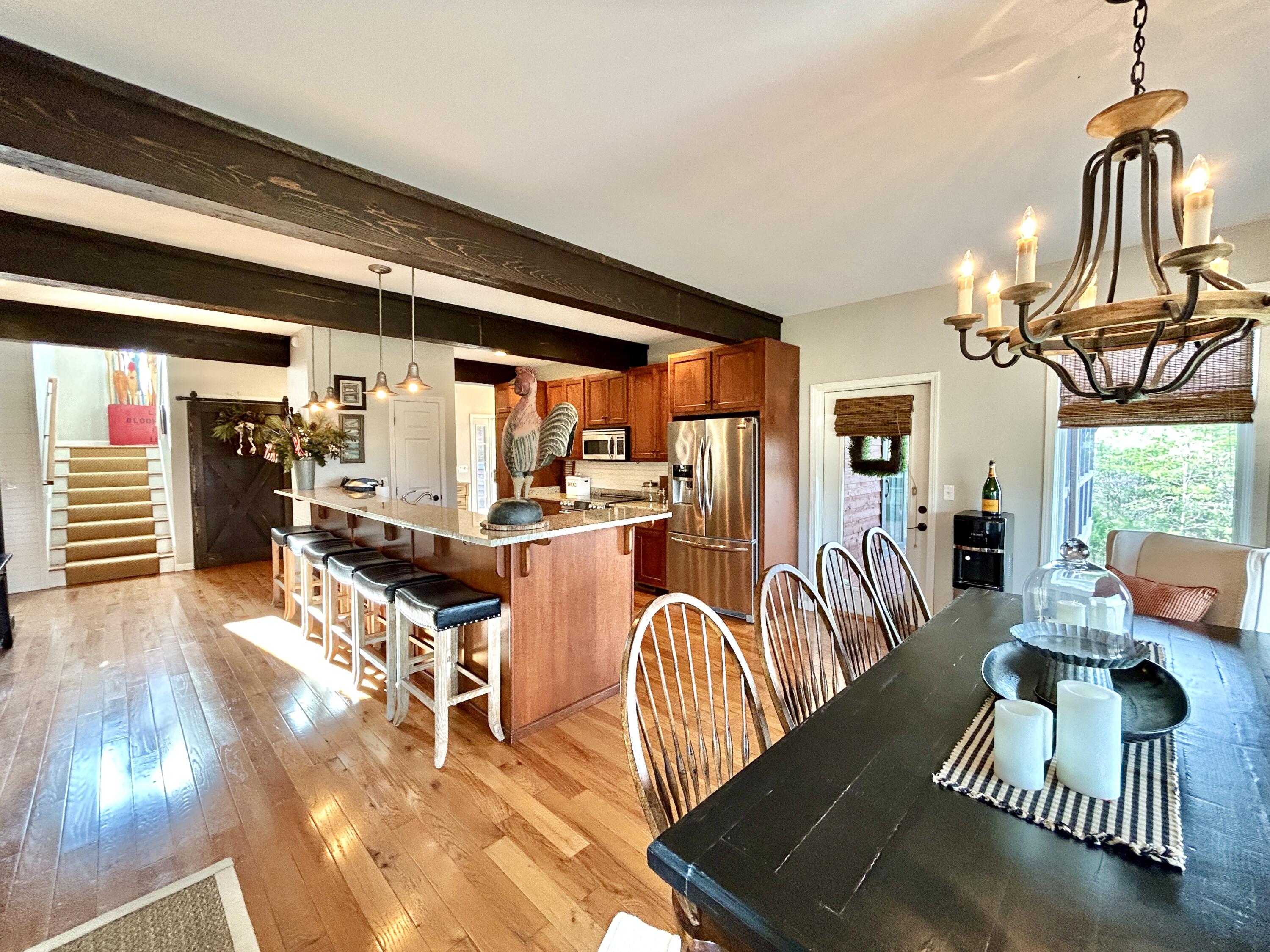 1166 Sandstone Point Trail Property Photo 59