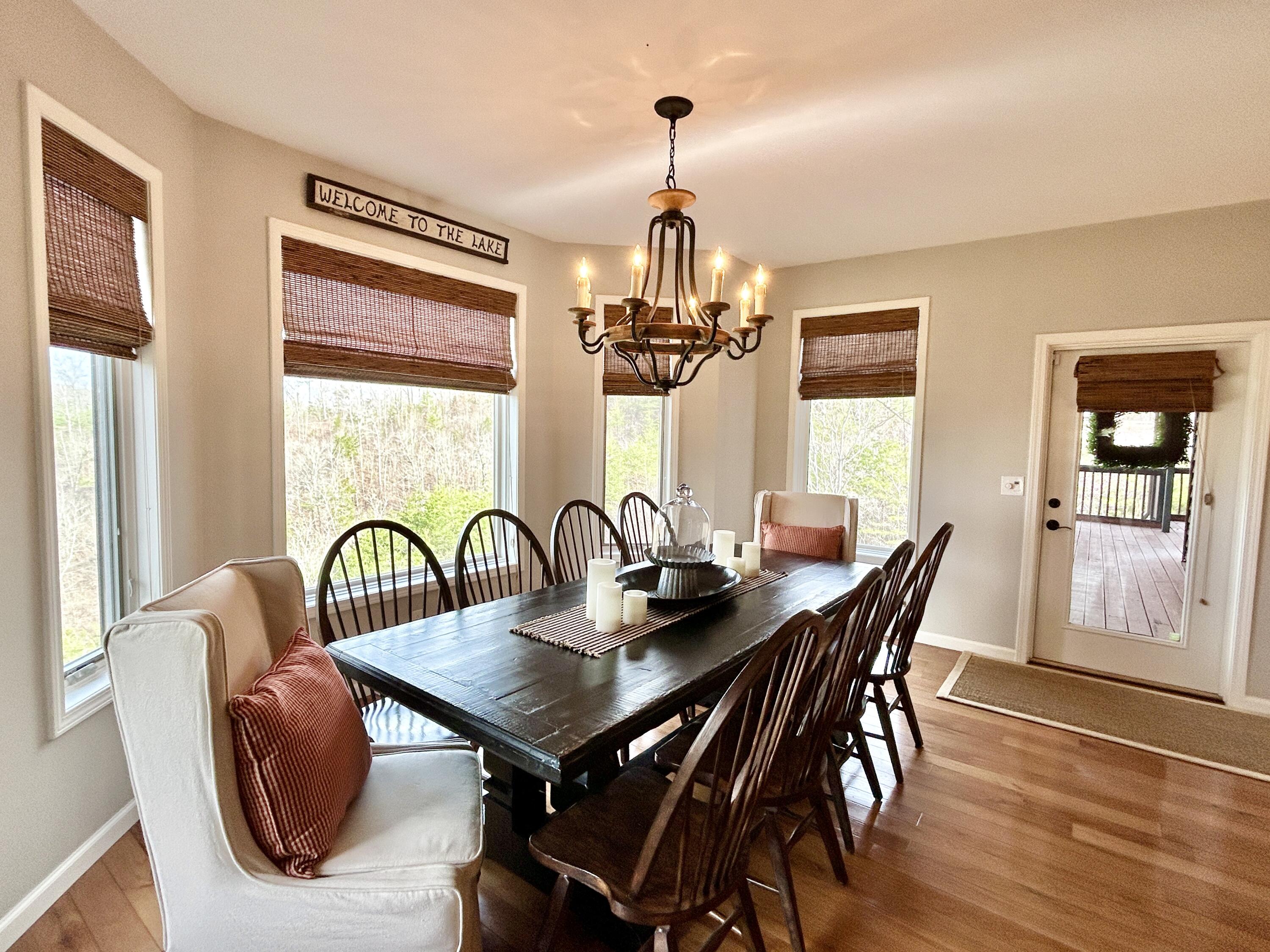 1166 Sandstone Point Trail Property Photo 61