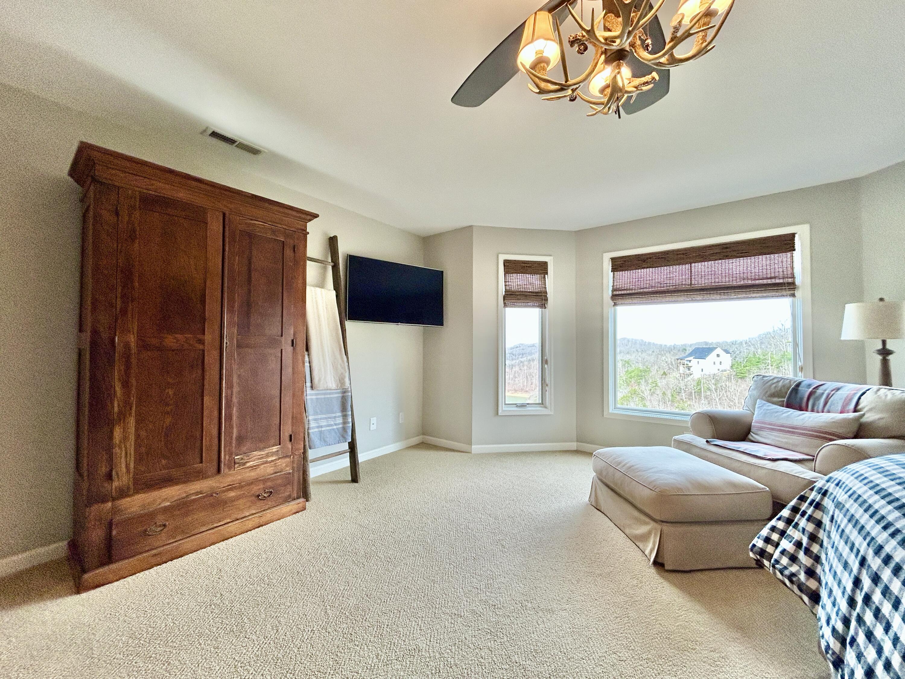 1166 Sandstone Point Trail Property Photo 92