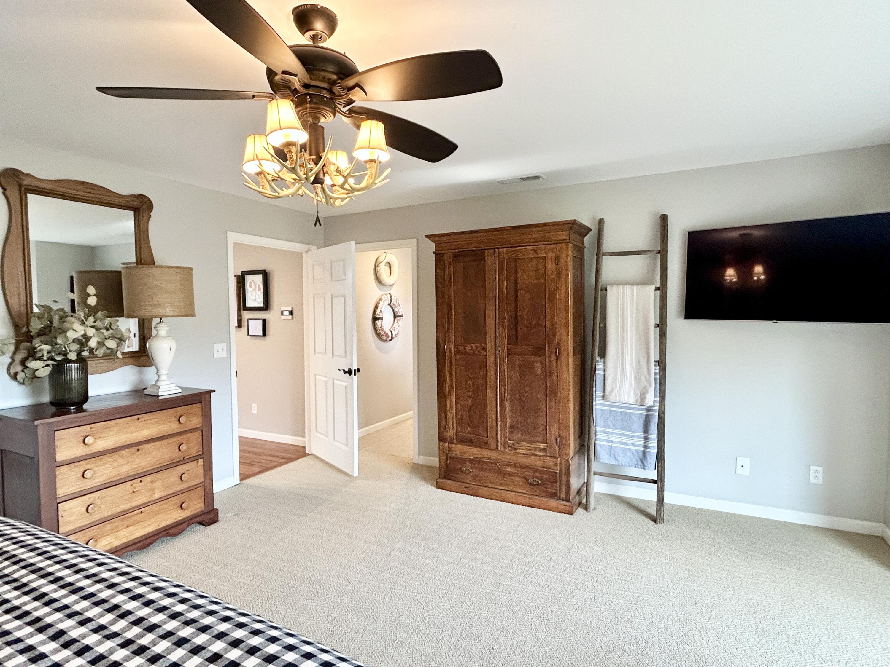 1166 Sandstone Point Trail Property Photo 95