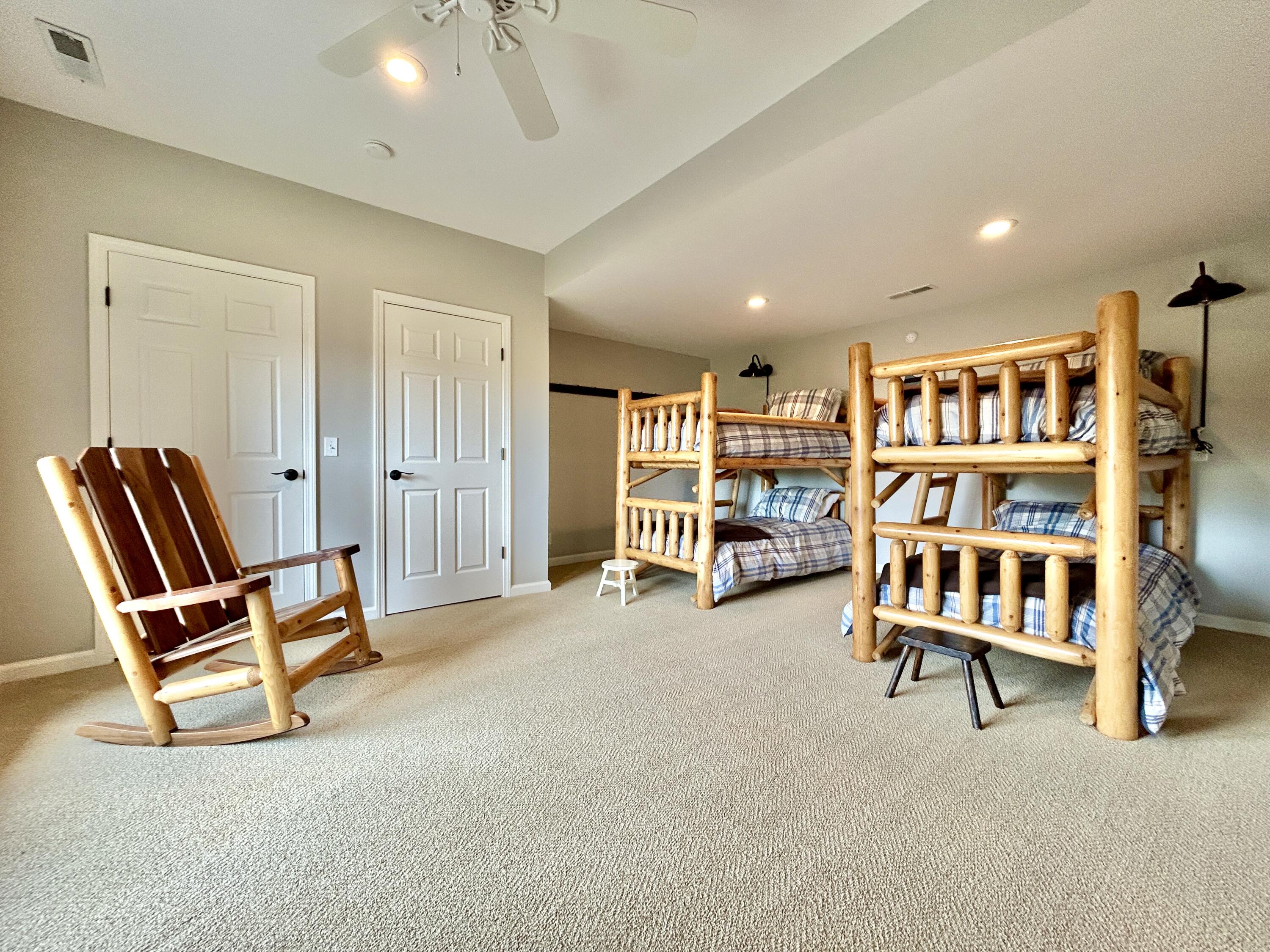 1166 Sandstone Point Trail Property Photo 106