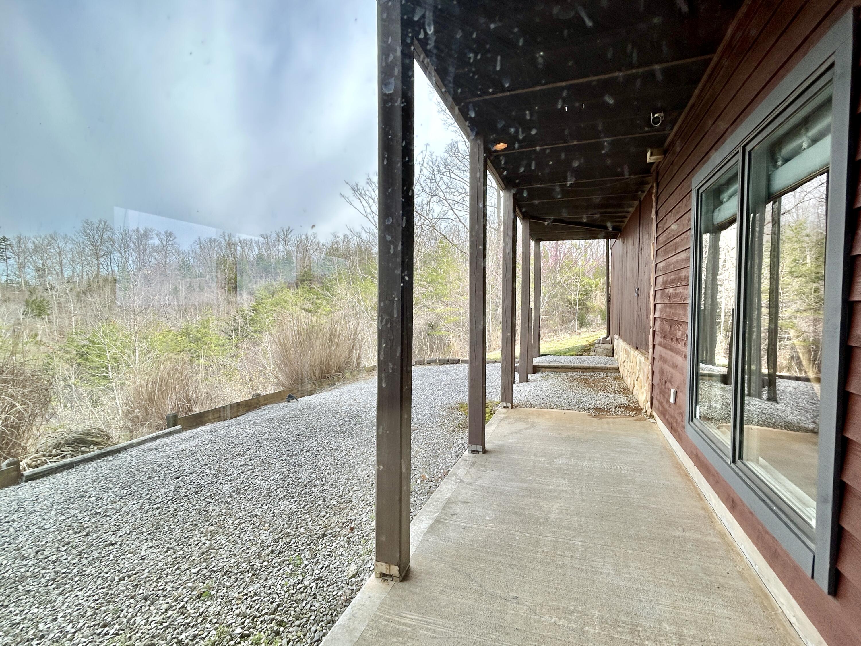 1166 Sandstone Point Trail Property Photo 113