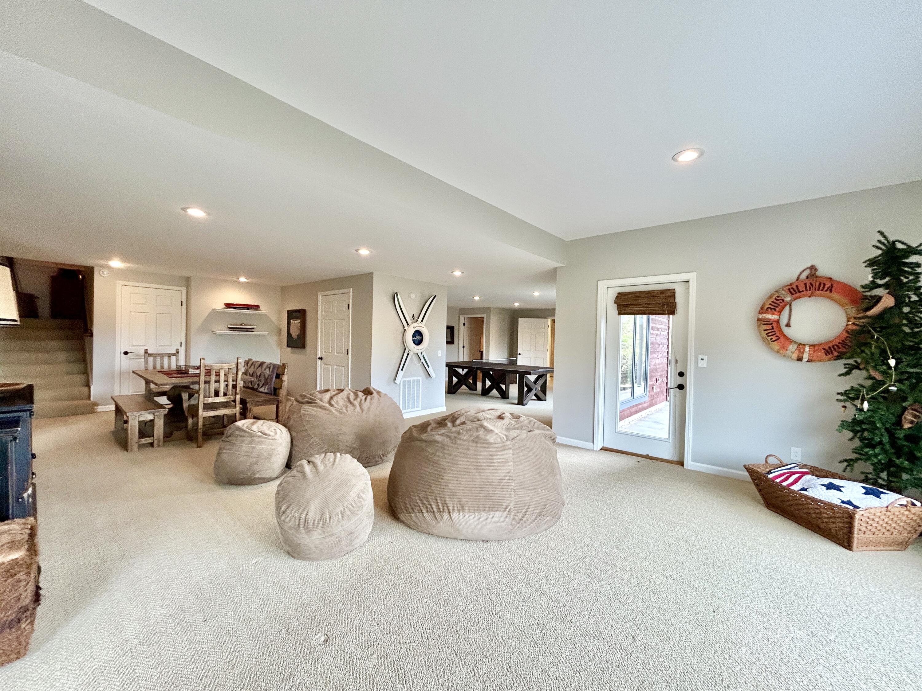 1166 Sandstone Point Trail Property Photo 116