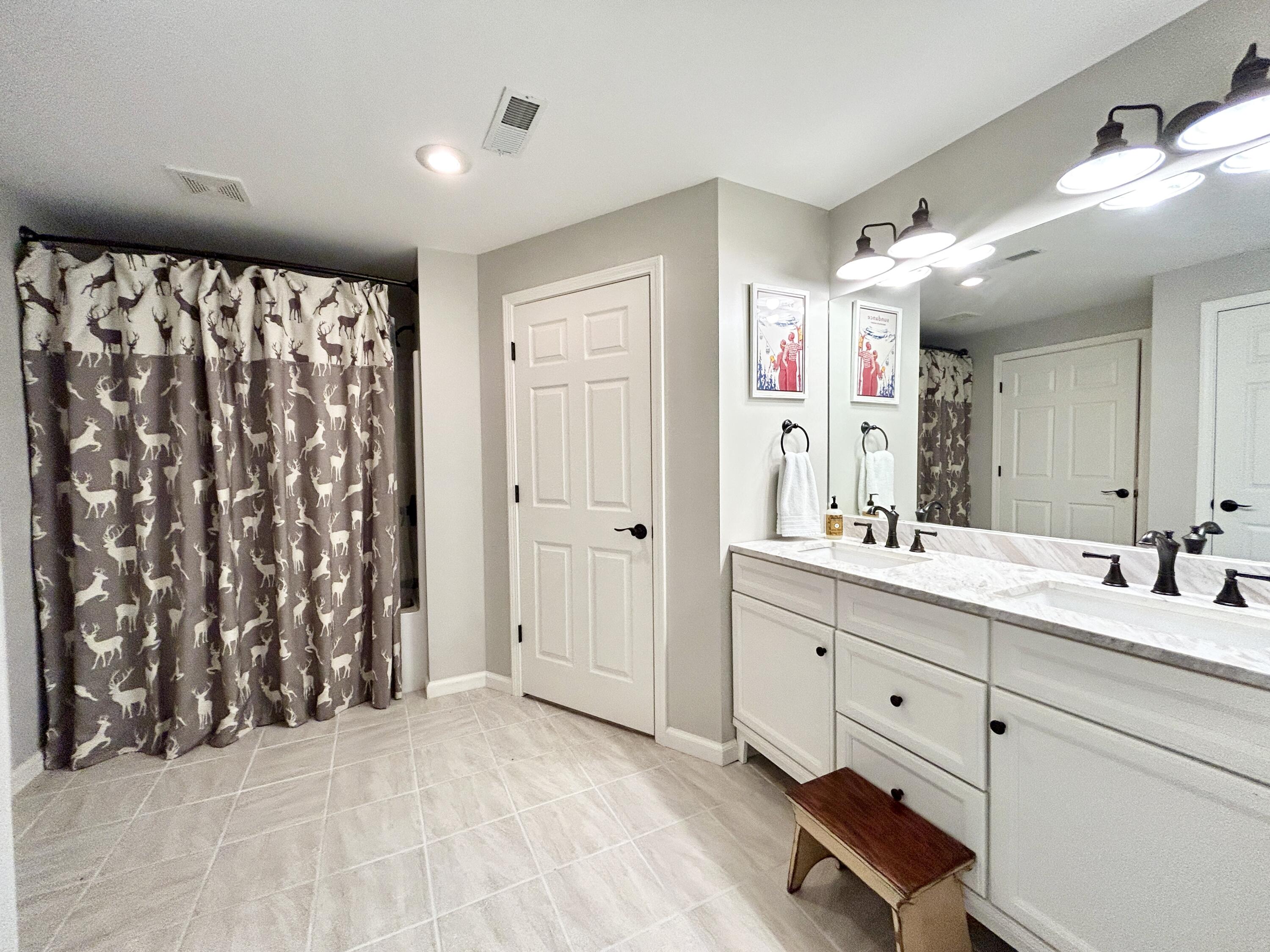 1166 Sandstone Point Trail Property Photo 124