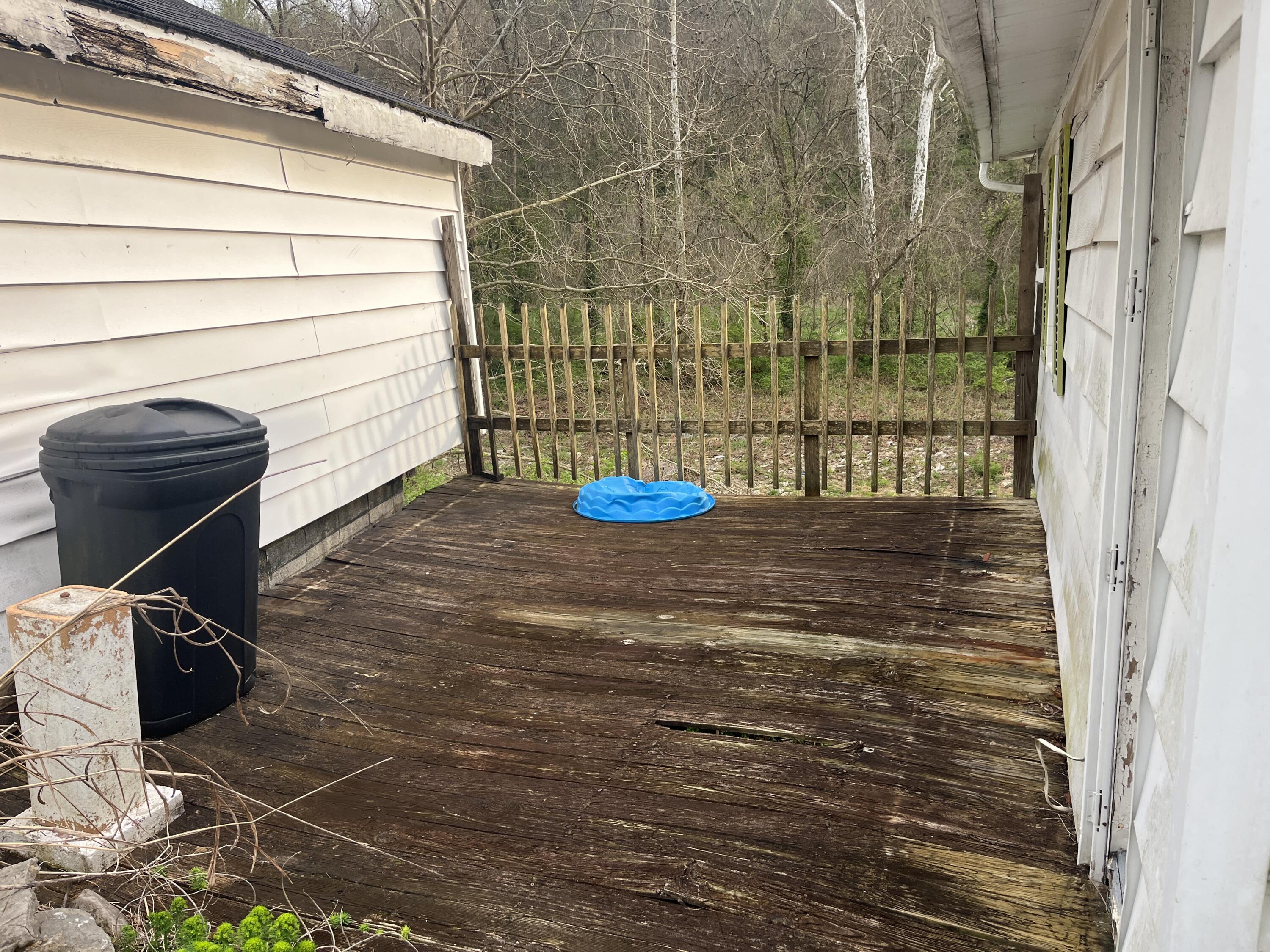 2633 Tates Creek Road Property Photo 7
