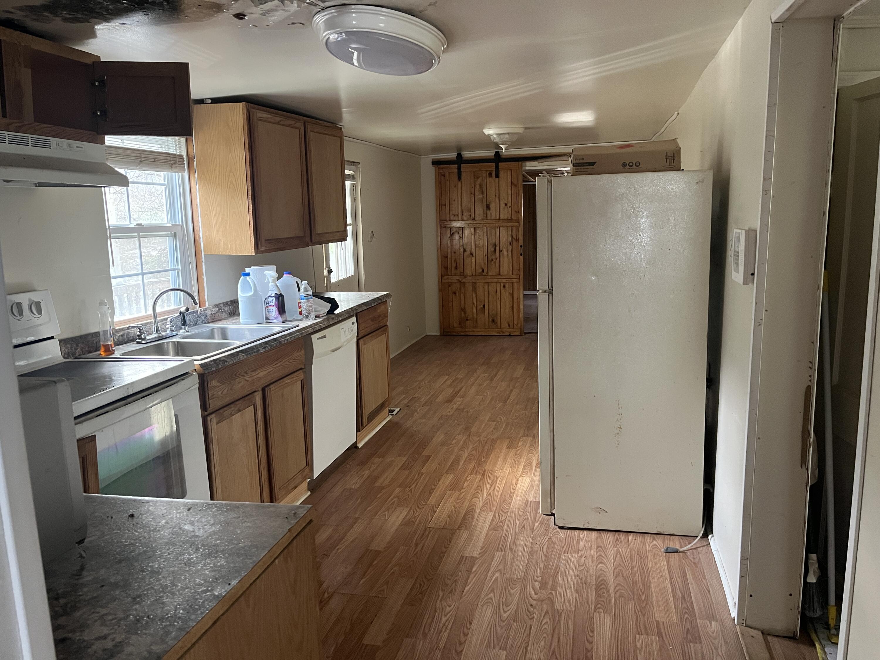 2633 Tates Creek Road Property Photo 11