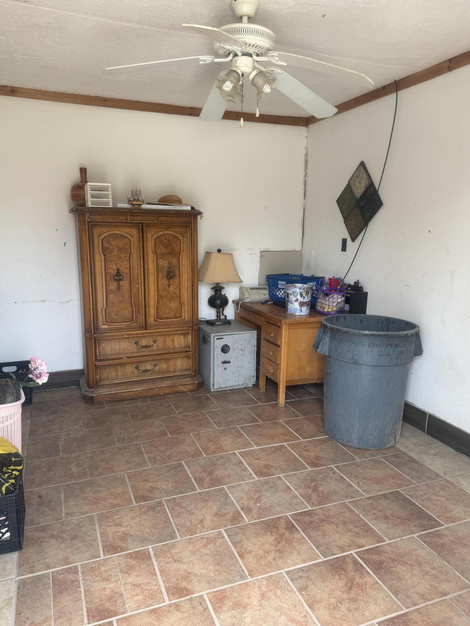 77 Deerfield Lane Property Photo 20