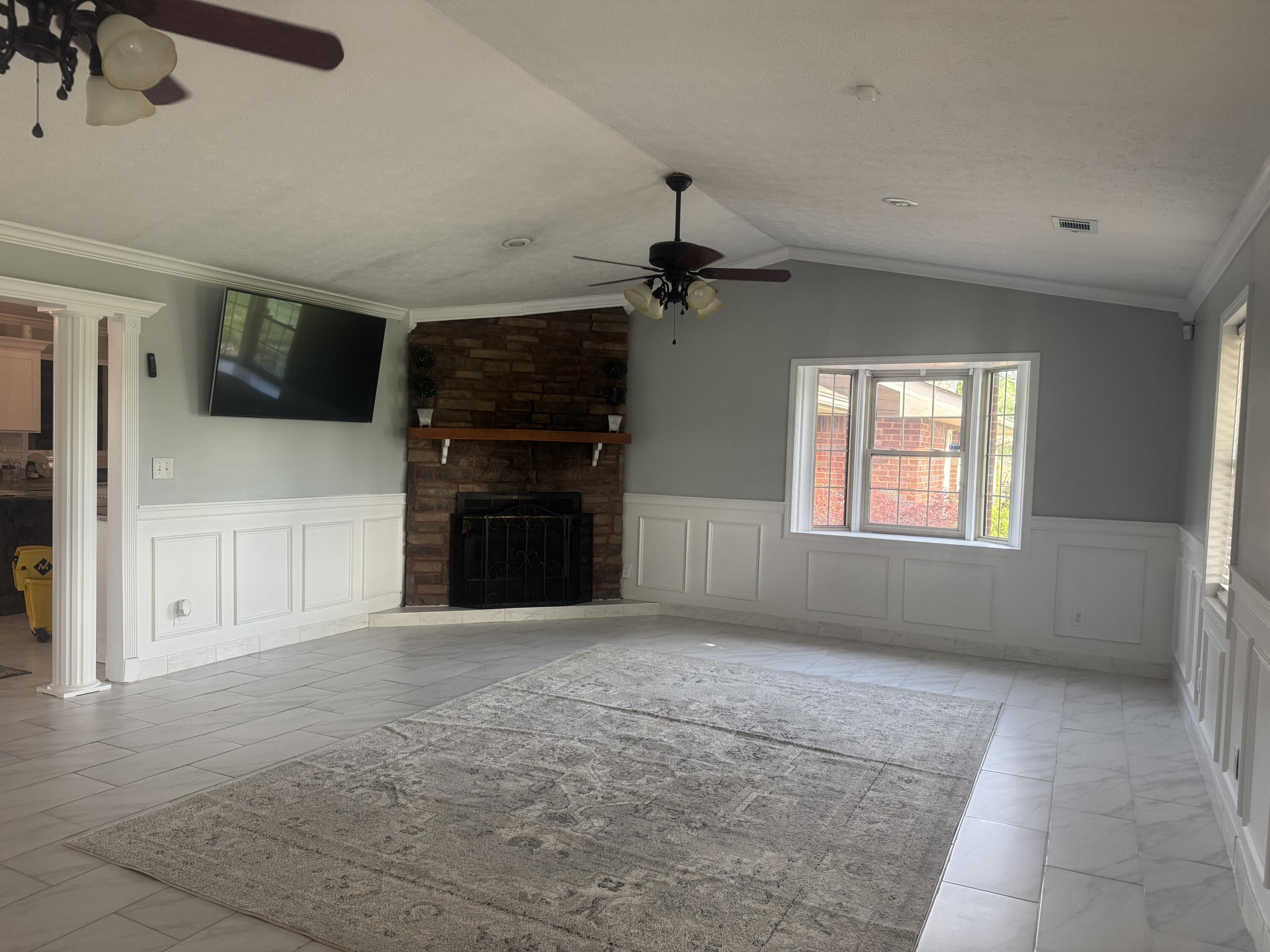 77 Deerfield Lane Property Photo 27