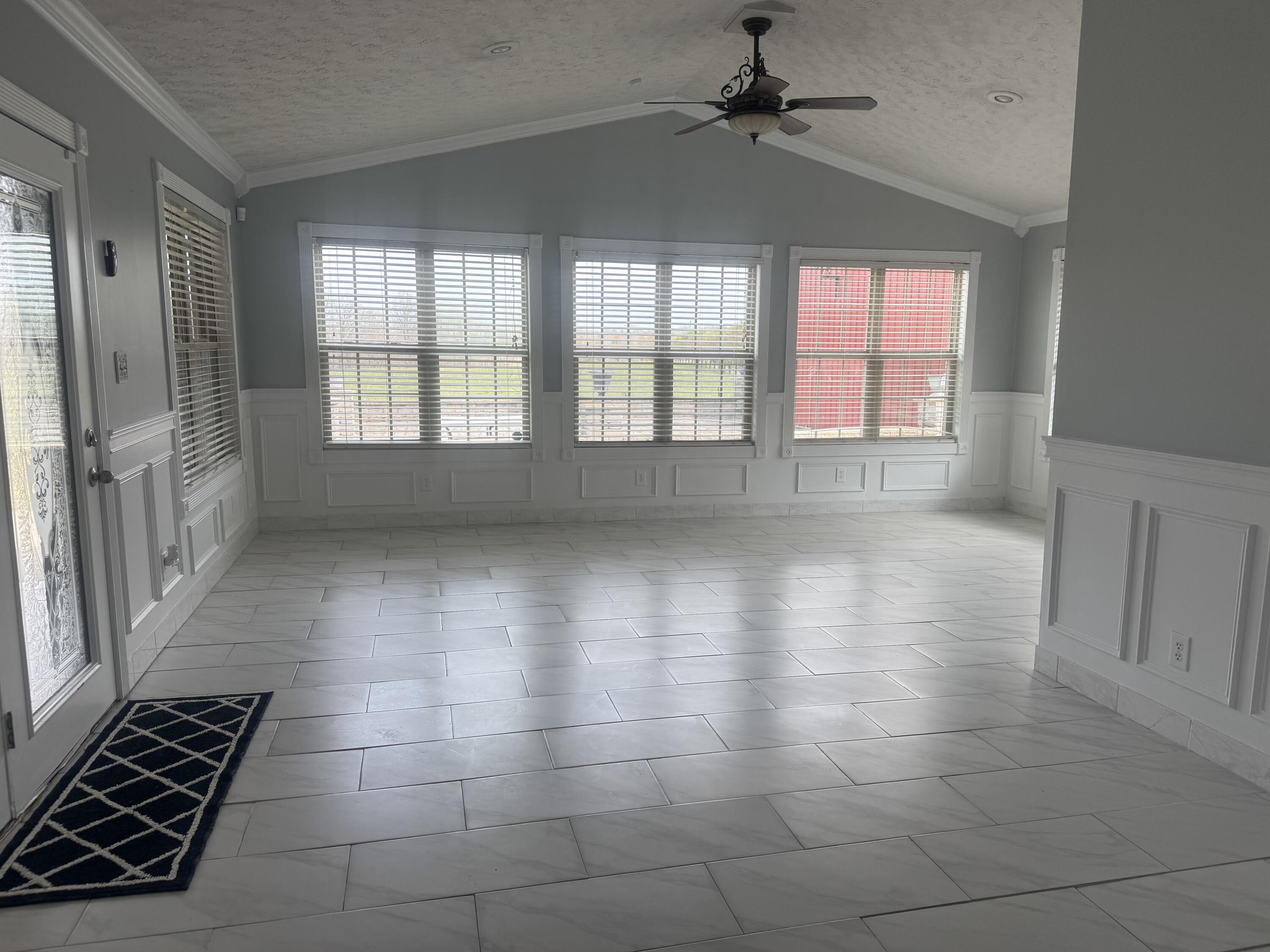 77 Deerfield Lane Property Photo 28