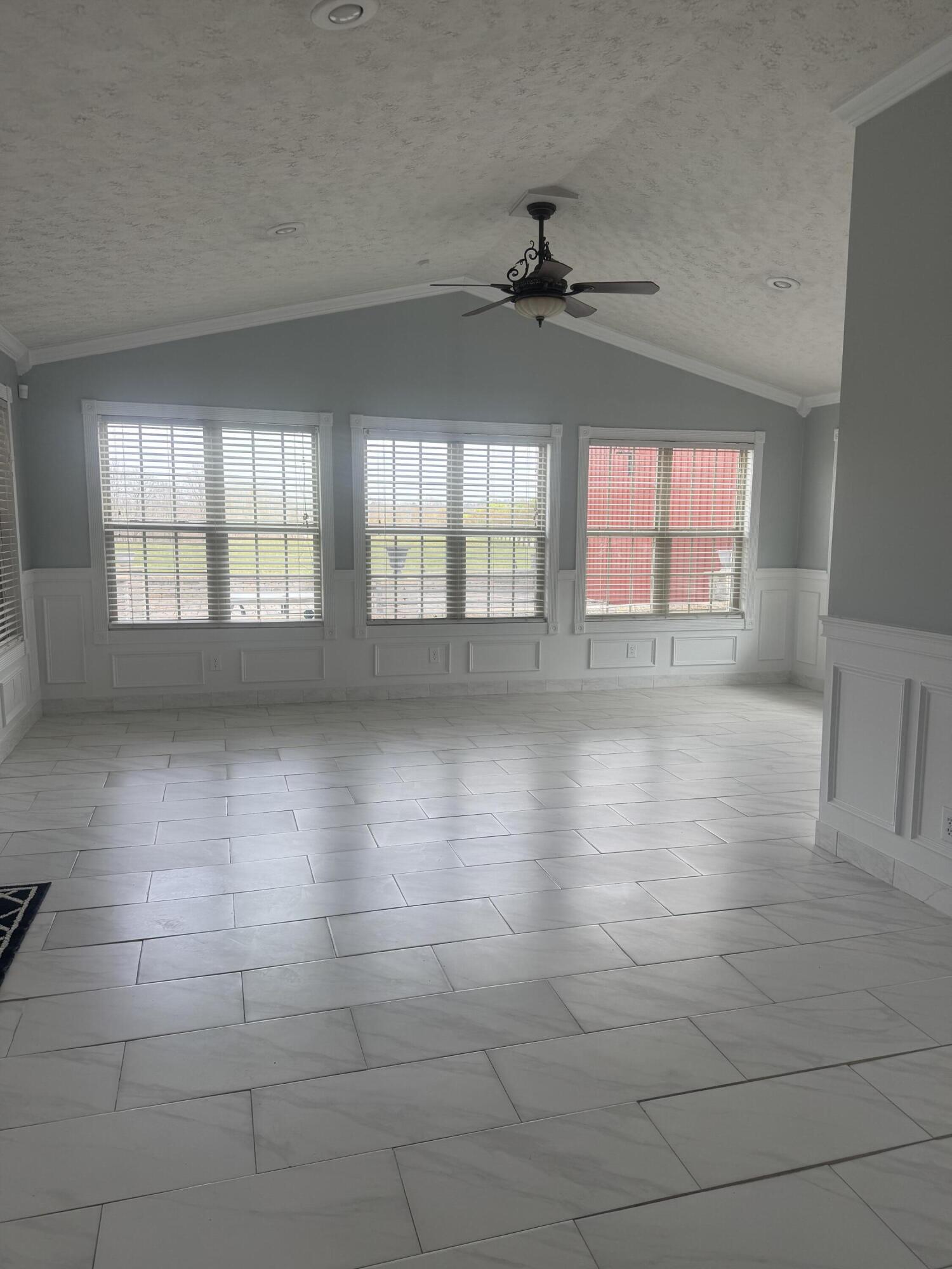 77 Deerfield Lane Property Photo 29