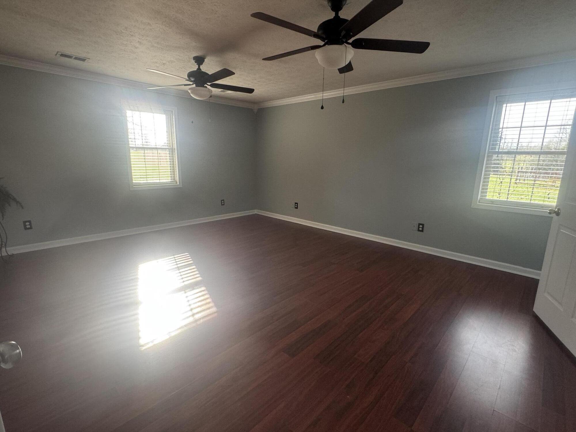 77 Deerfield Lane Property Photo 52