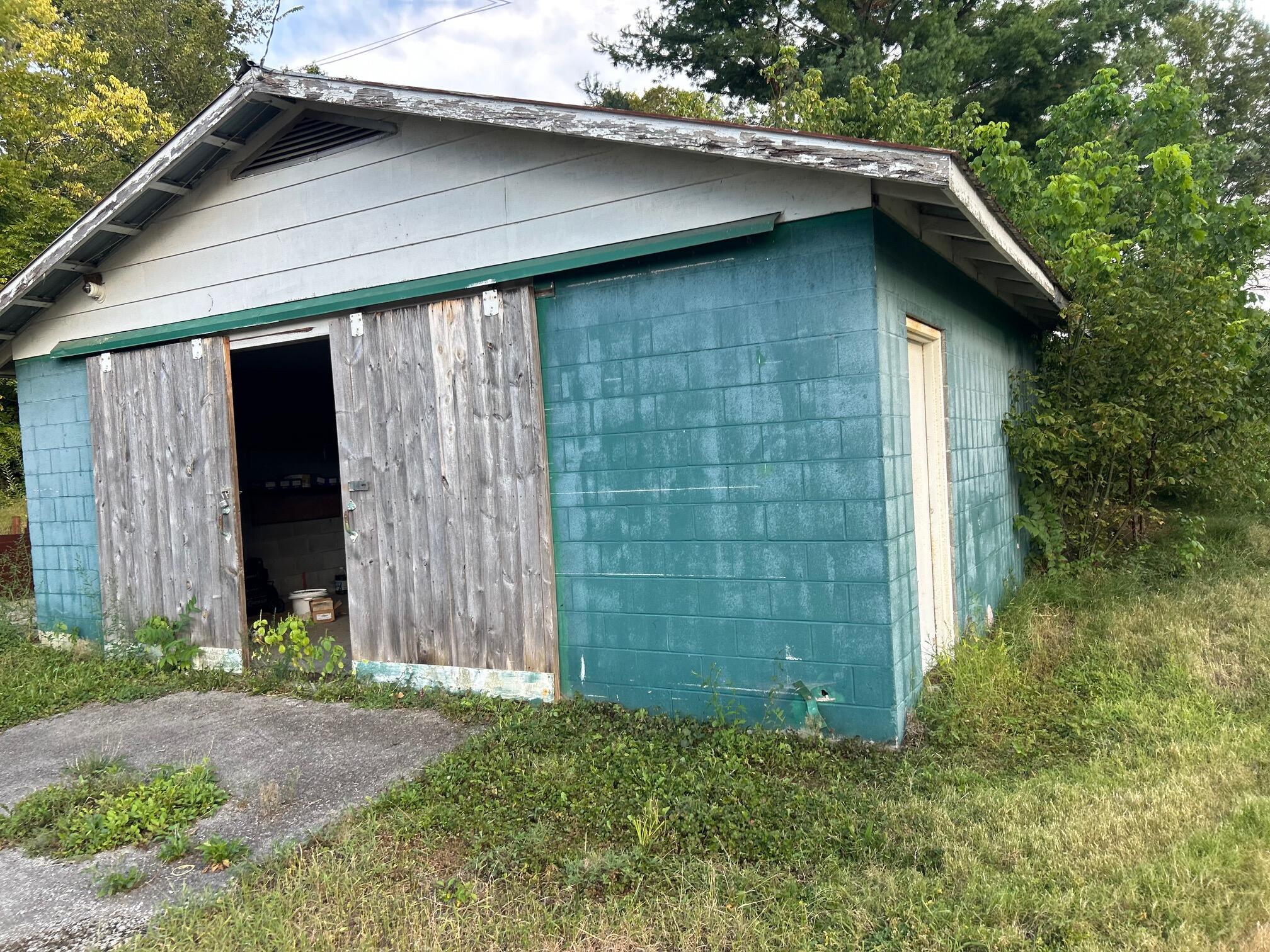 38 E Main Street Property Photo 19