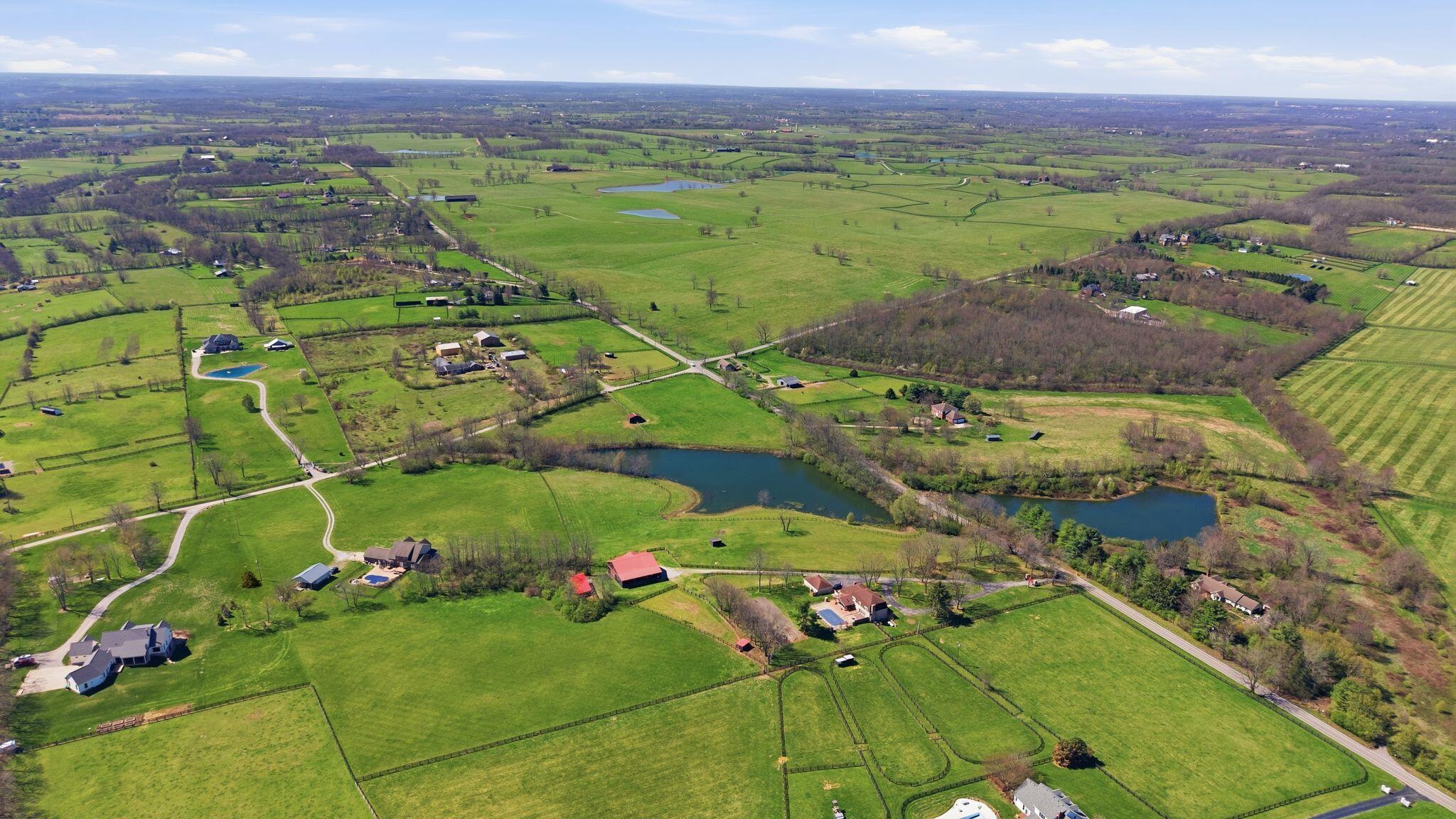 1830 Jacks Creek Pike Property Photo 91
