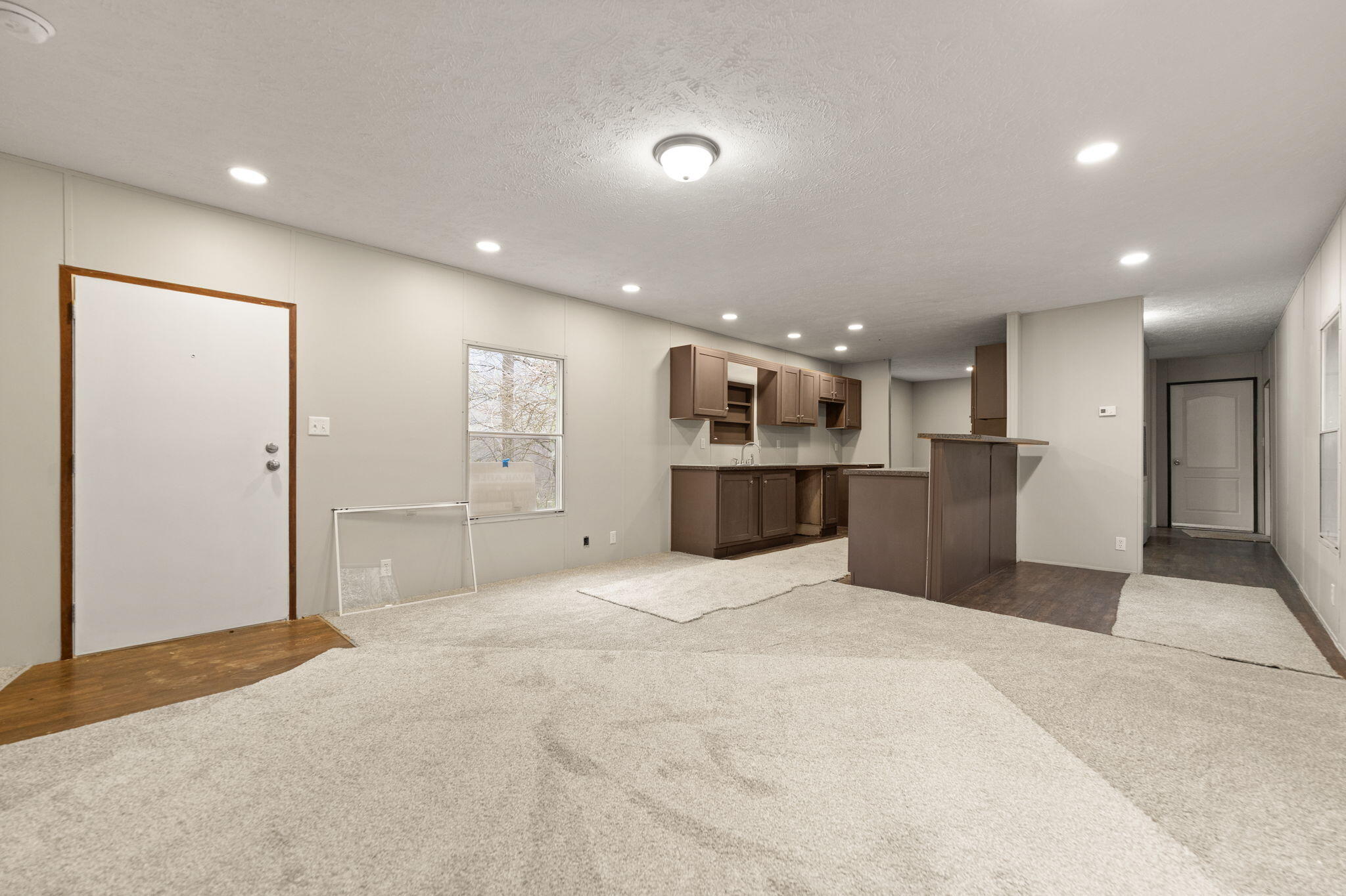 183 Pine Br Road Property Photo 5
