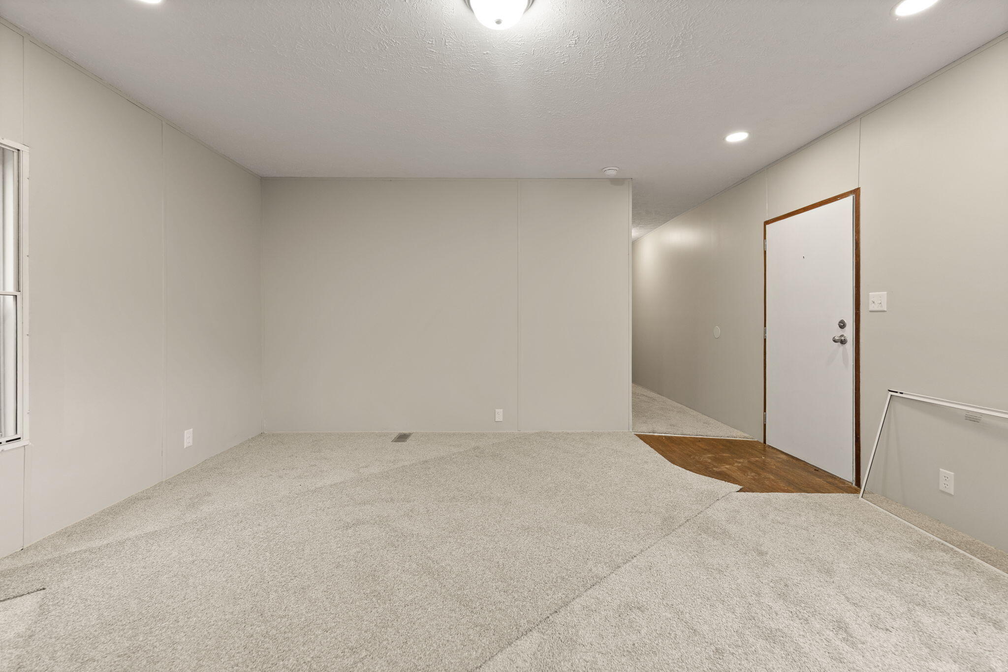 183 Pine Br Road Property Photo 8