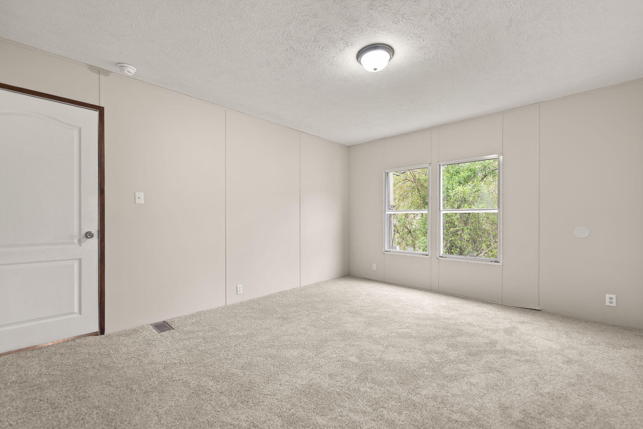 183 Pine Br Road Property Photo 26