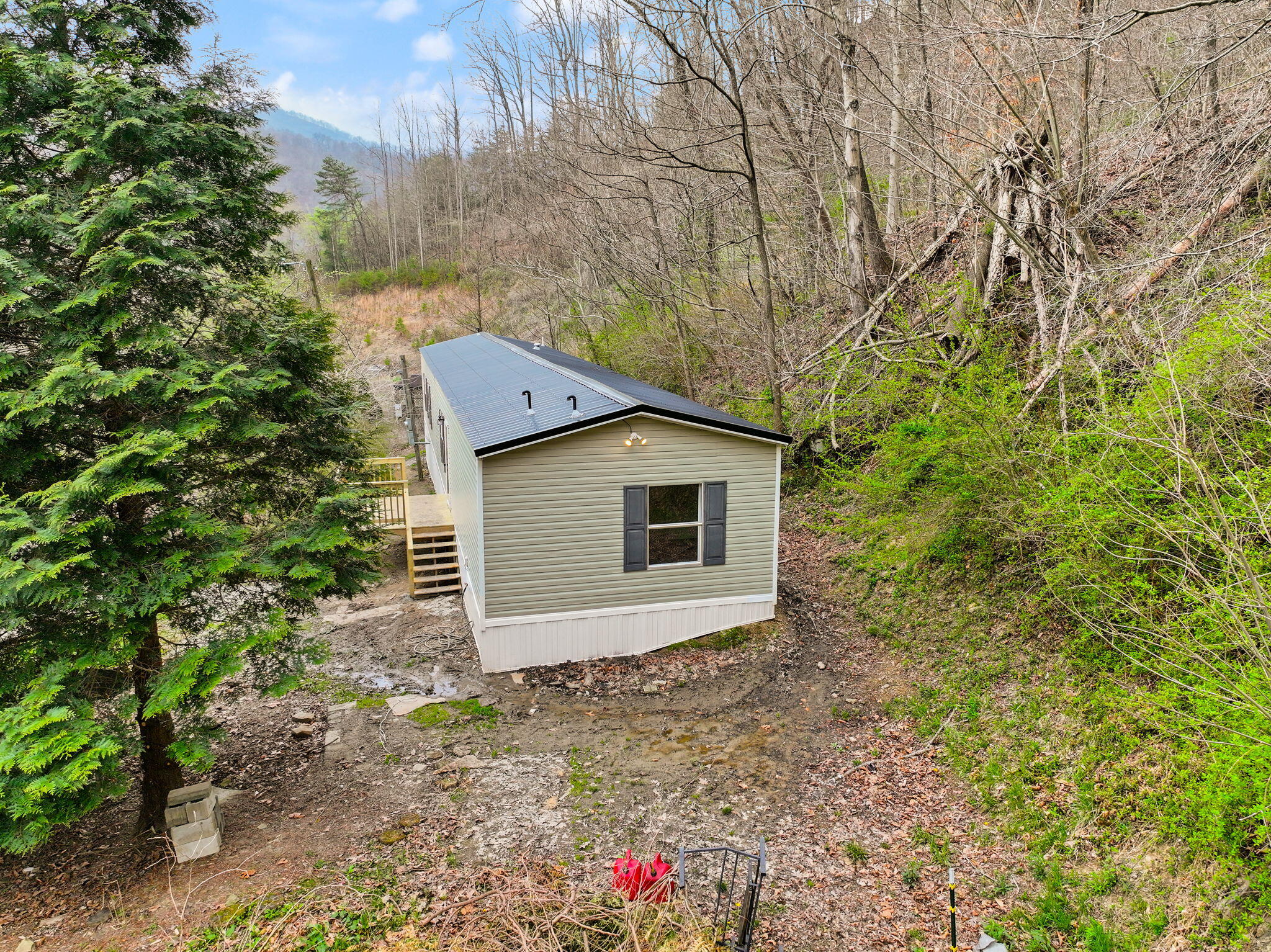 183 Pine Br Road Property Photo 47