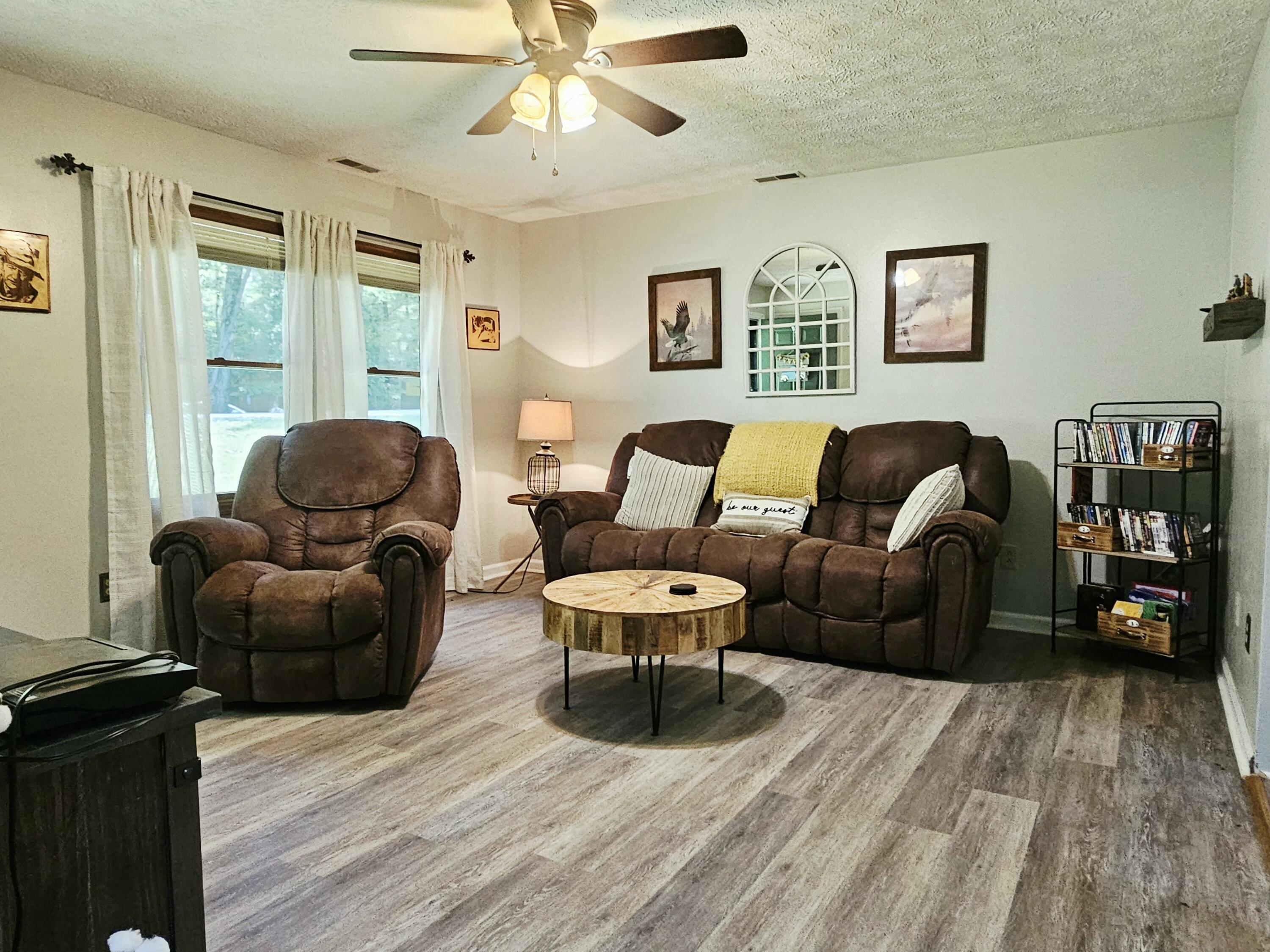 11 Pretty Ridge Road Property Photo 4