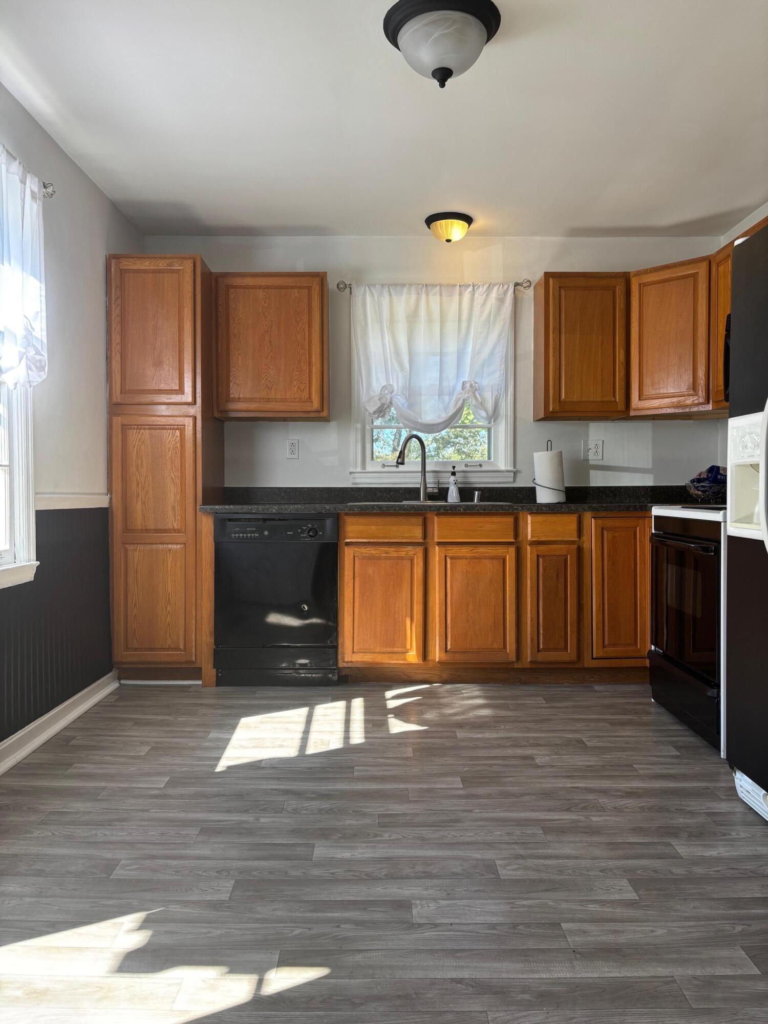 106 Bender Drive Property Photo 2