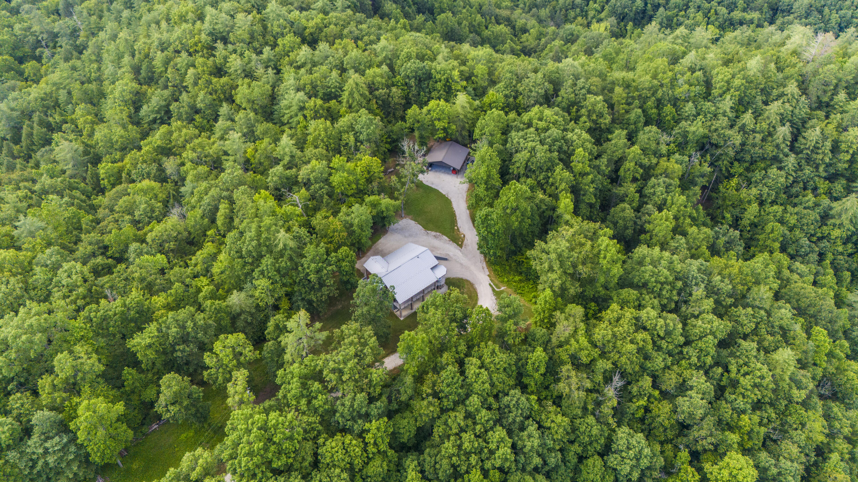 881 Booth Ridge Road Property Photo 11