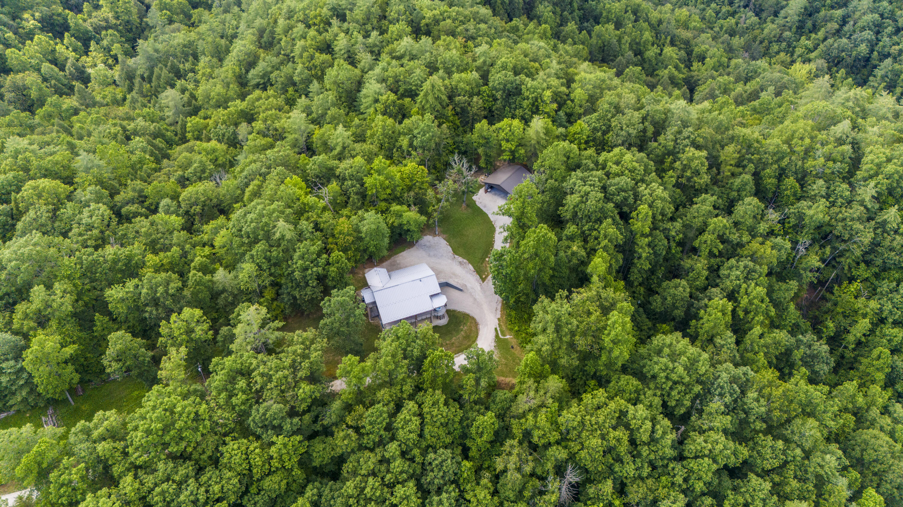 881 Booth Ridge Road Property Photo 12