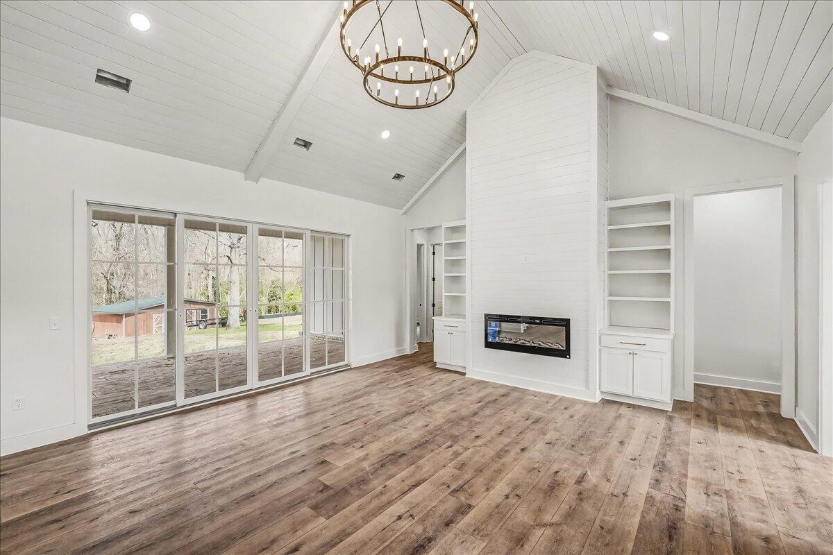 132 Lawson Drive Property Photo 11