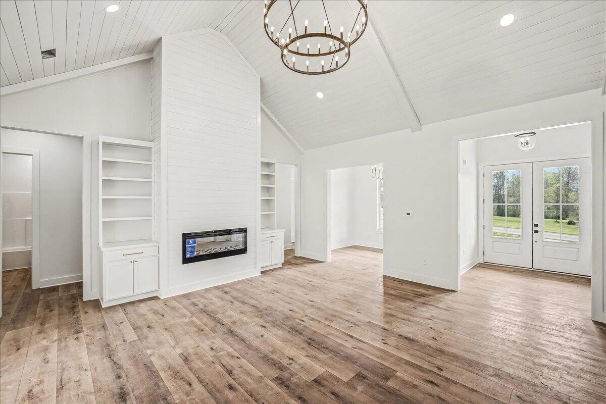 132 Lawson Drive Property Photo 14