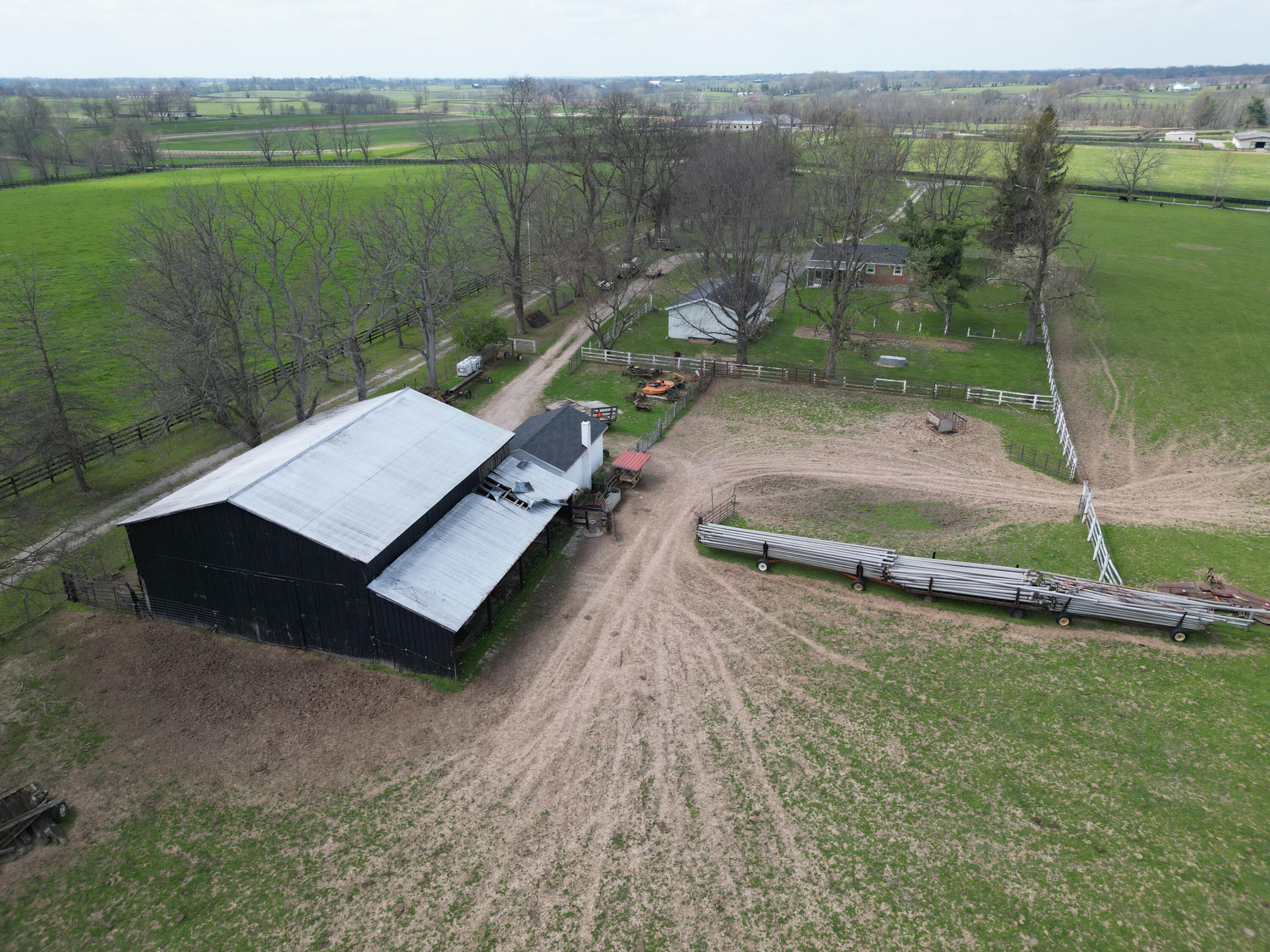 1116 Hedden Road Property Photo 13