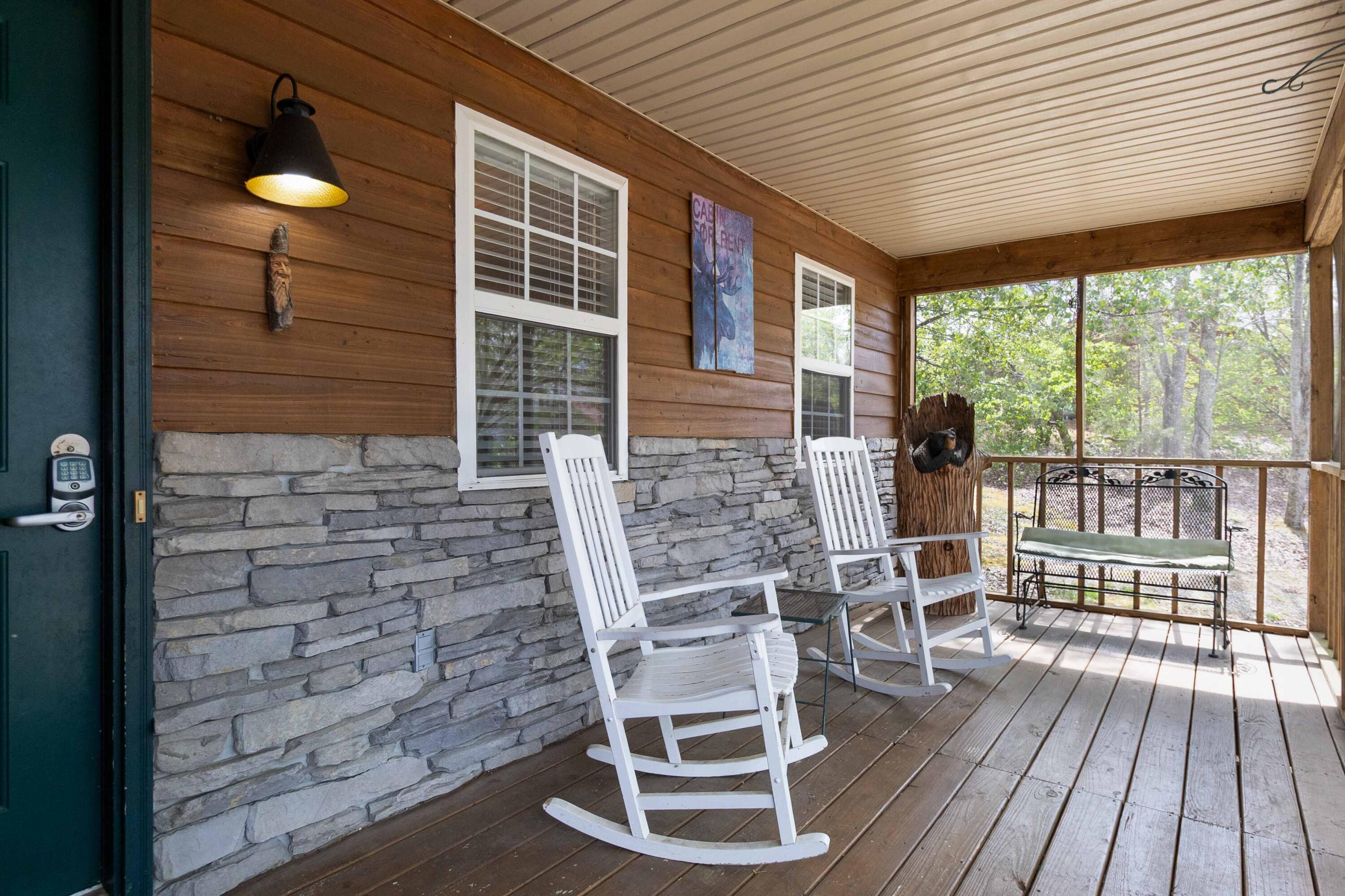 519 Enchanted Forest Way Property Photo 4