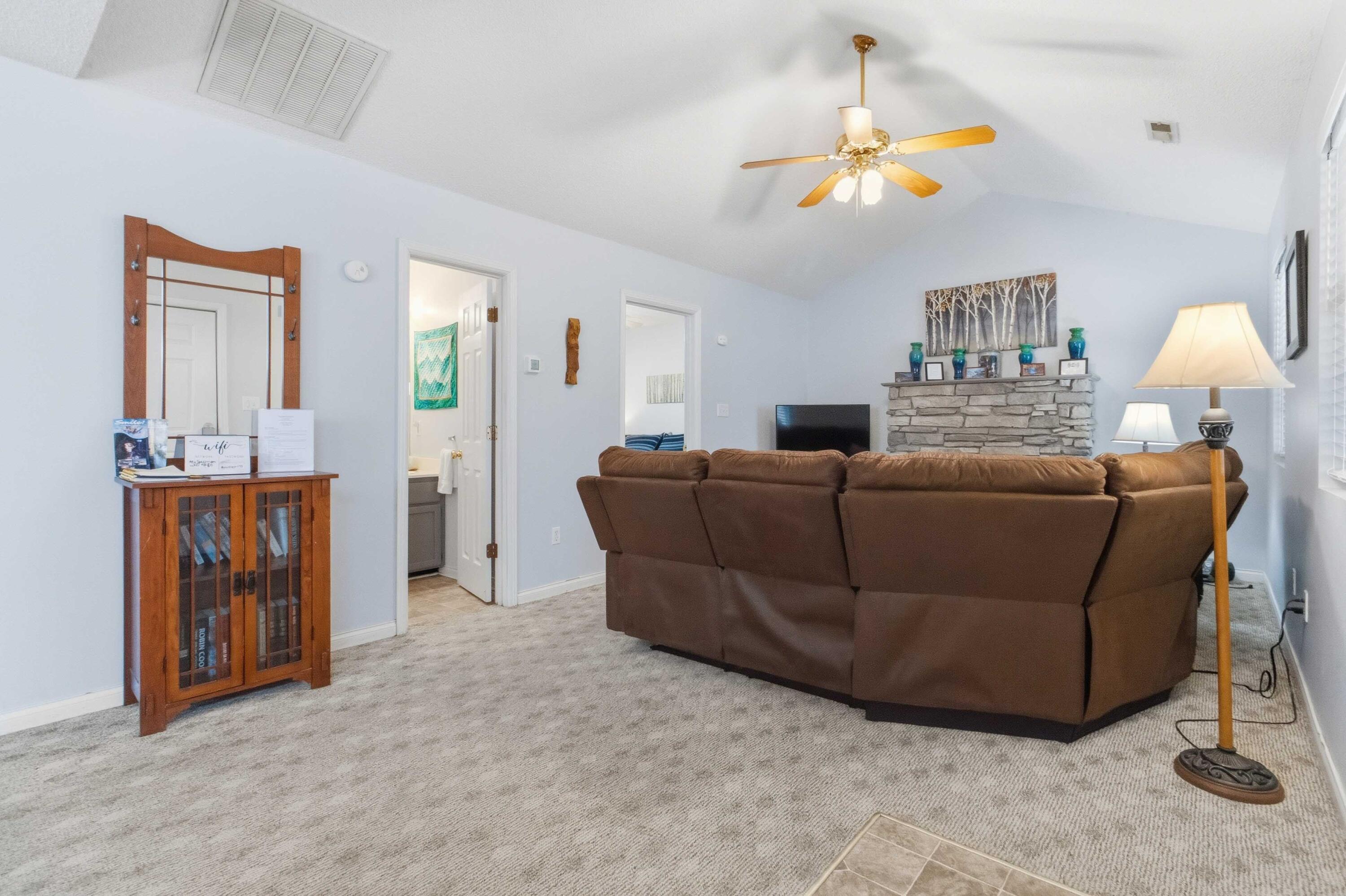 519 Enchanted Forest Way Property Photo 6