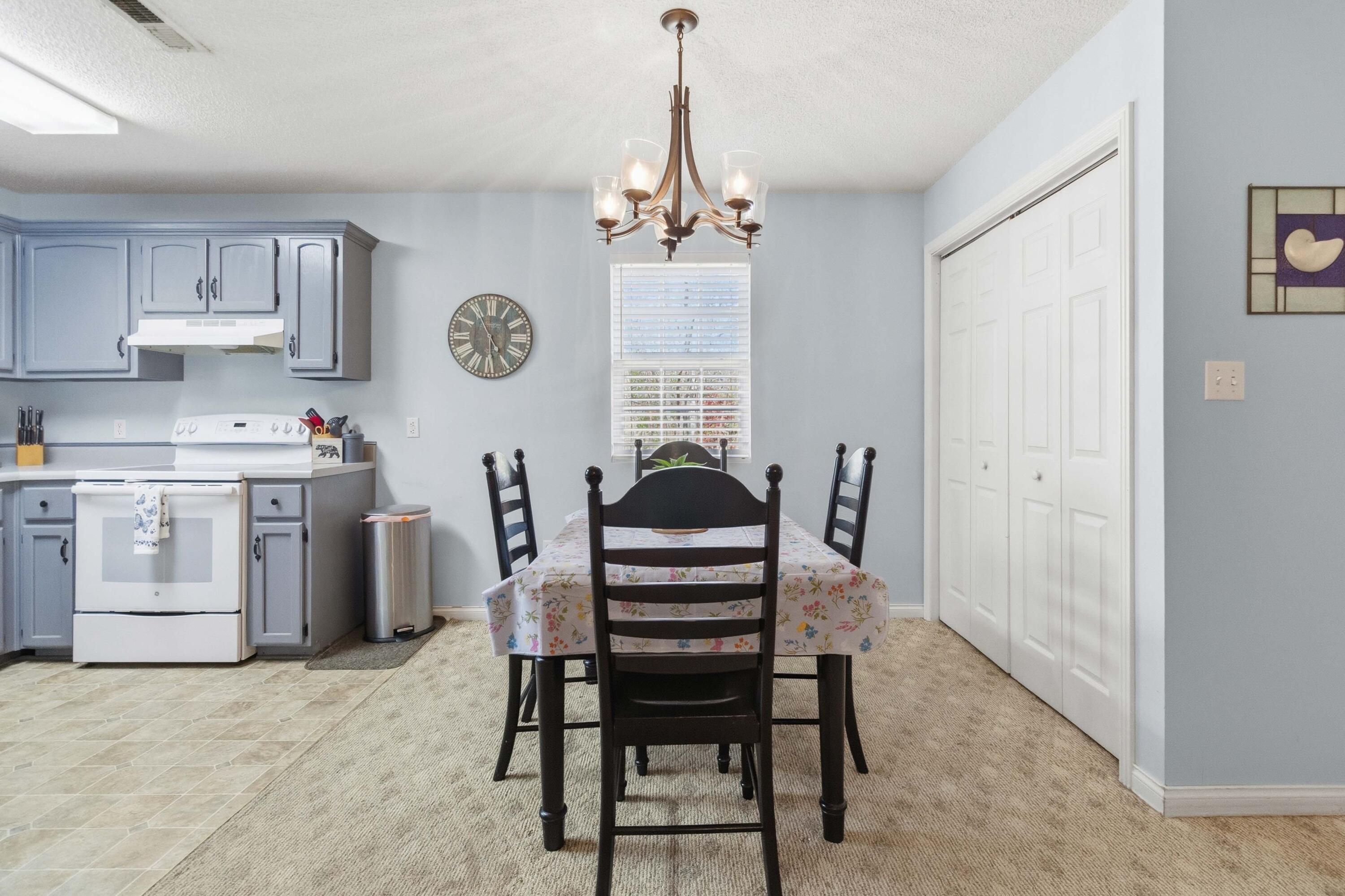 519 Enchanted Forest Way Property Photo 12