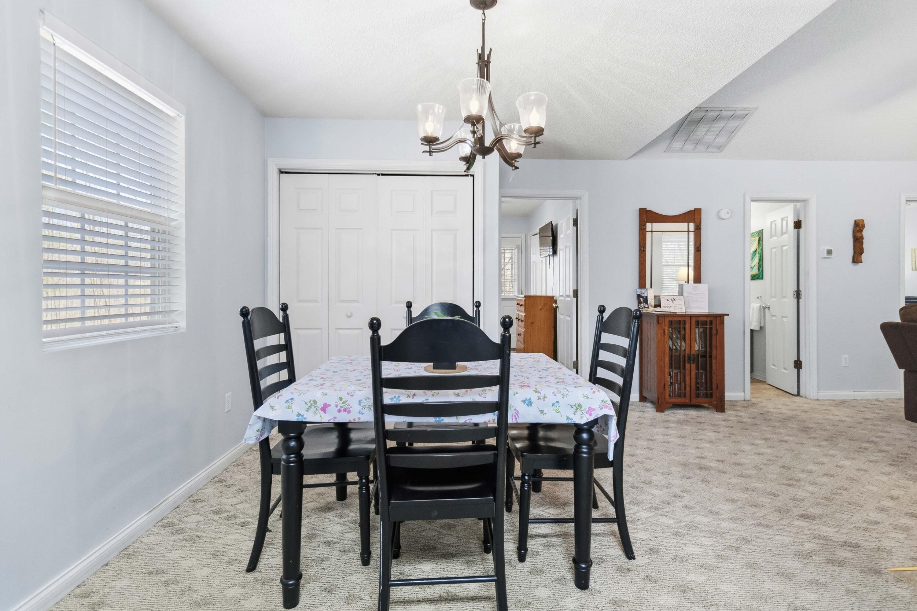 519 Enchanted Forest Way Property Photo 14
