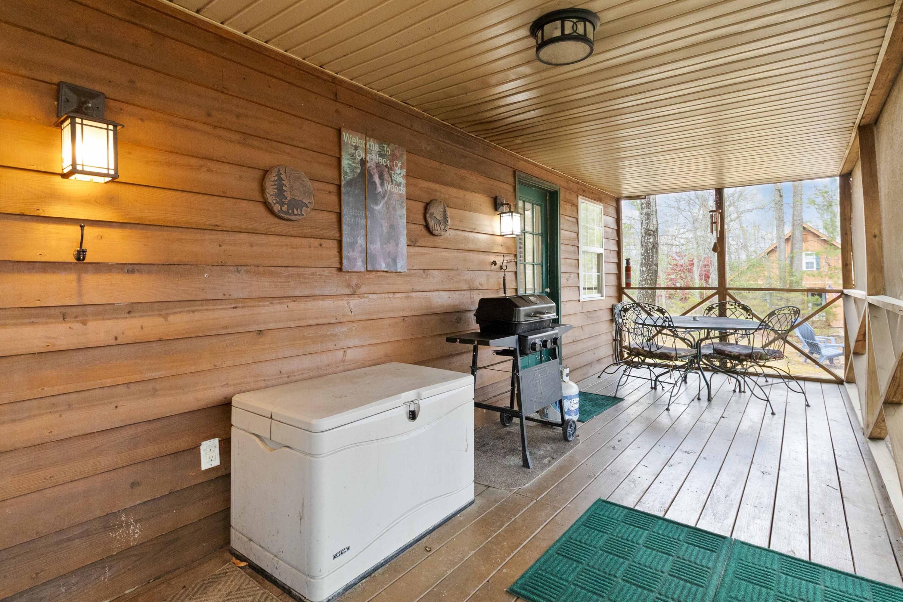 519 Enchanted Forest Way Property Photo 27