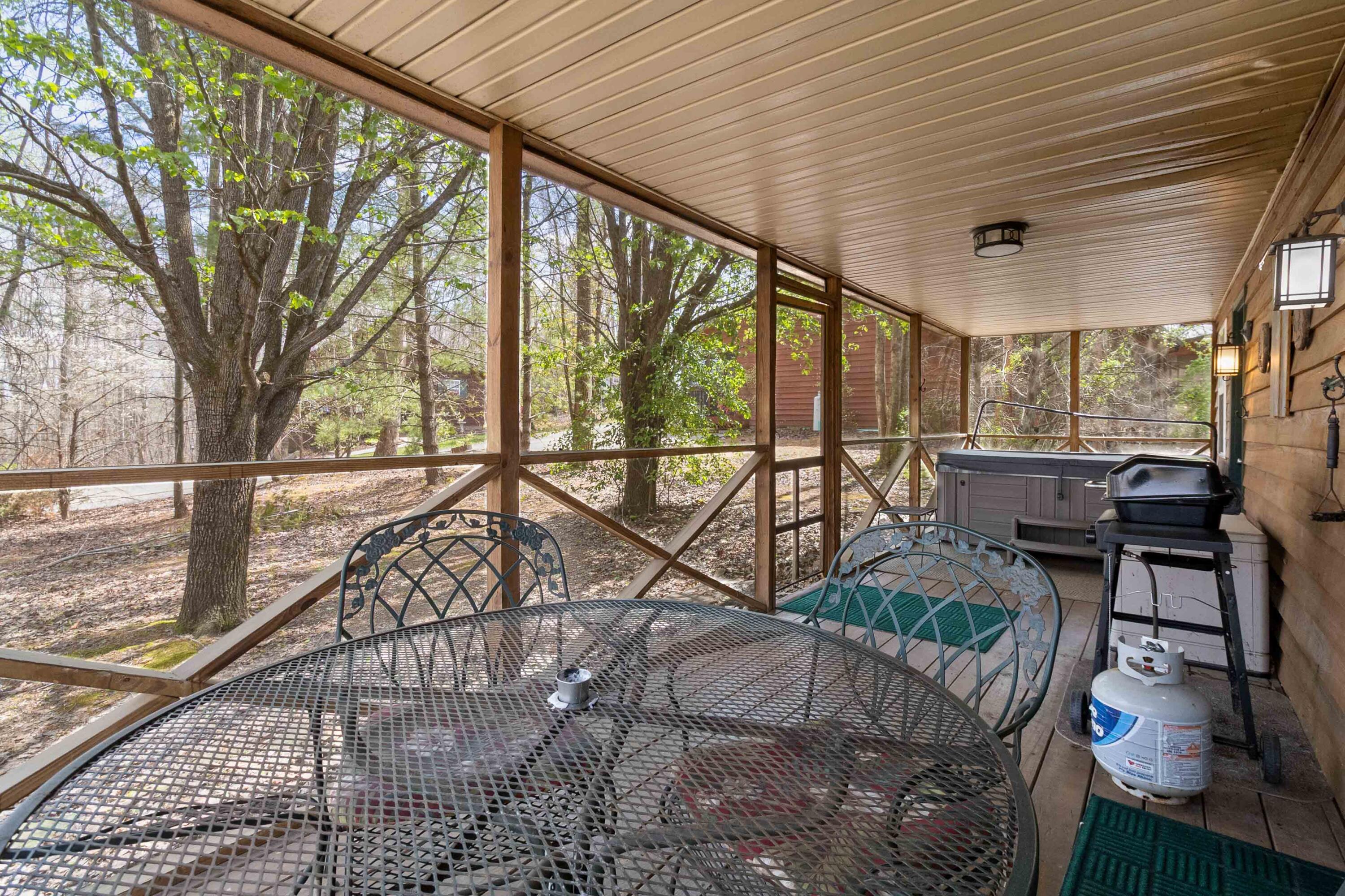 519 Enchanted Forest Way Property Photo 29