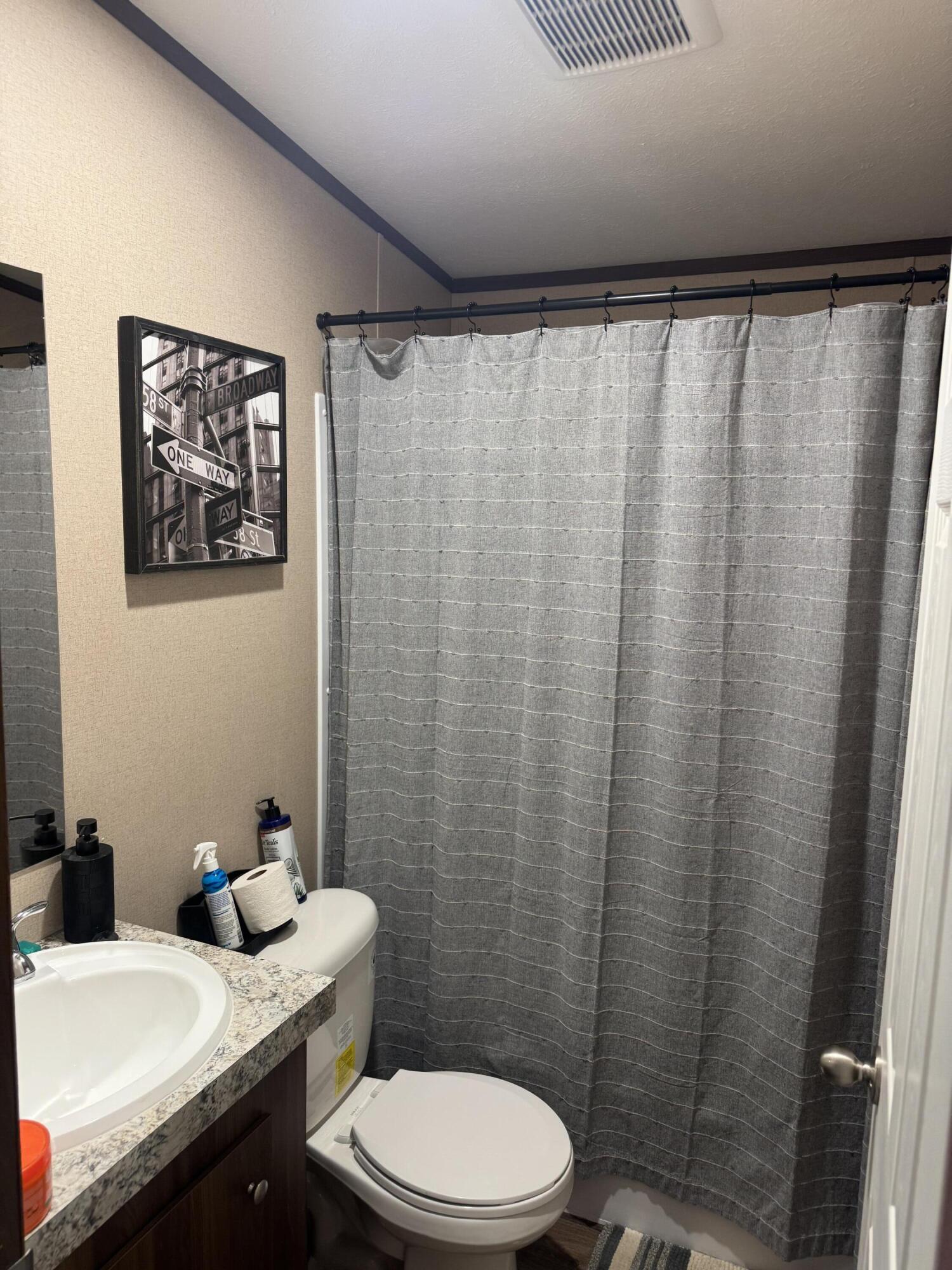 717 Highway 441 Property Photo 8