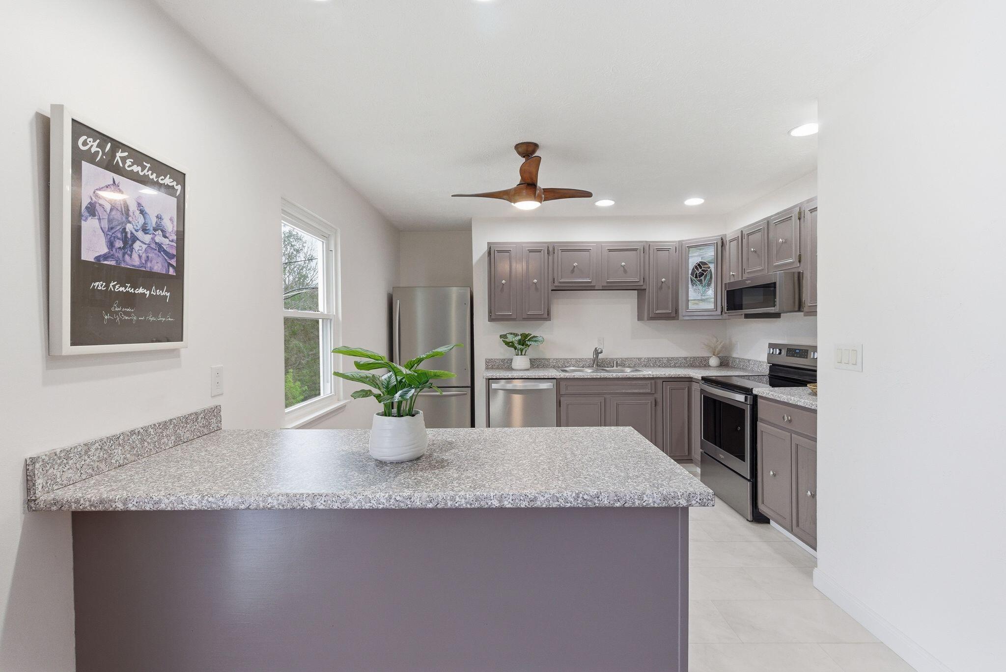 508 Poa Drive Property Photo 14