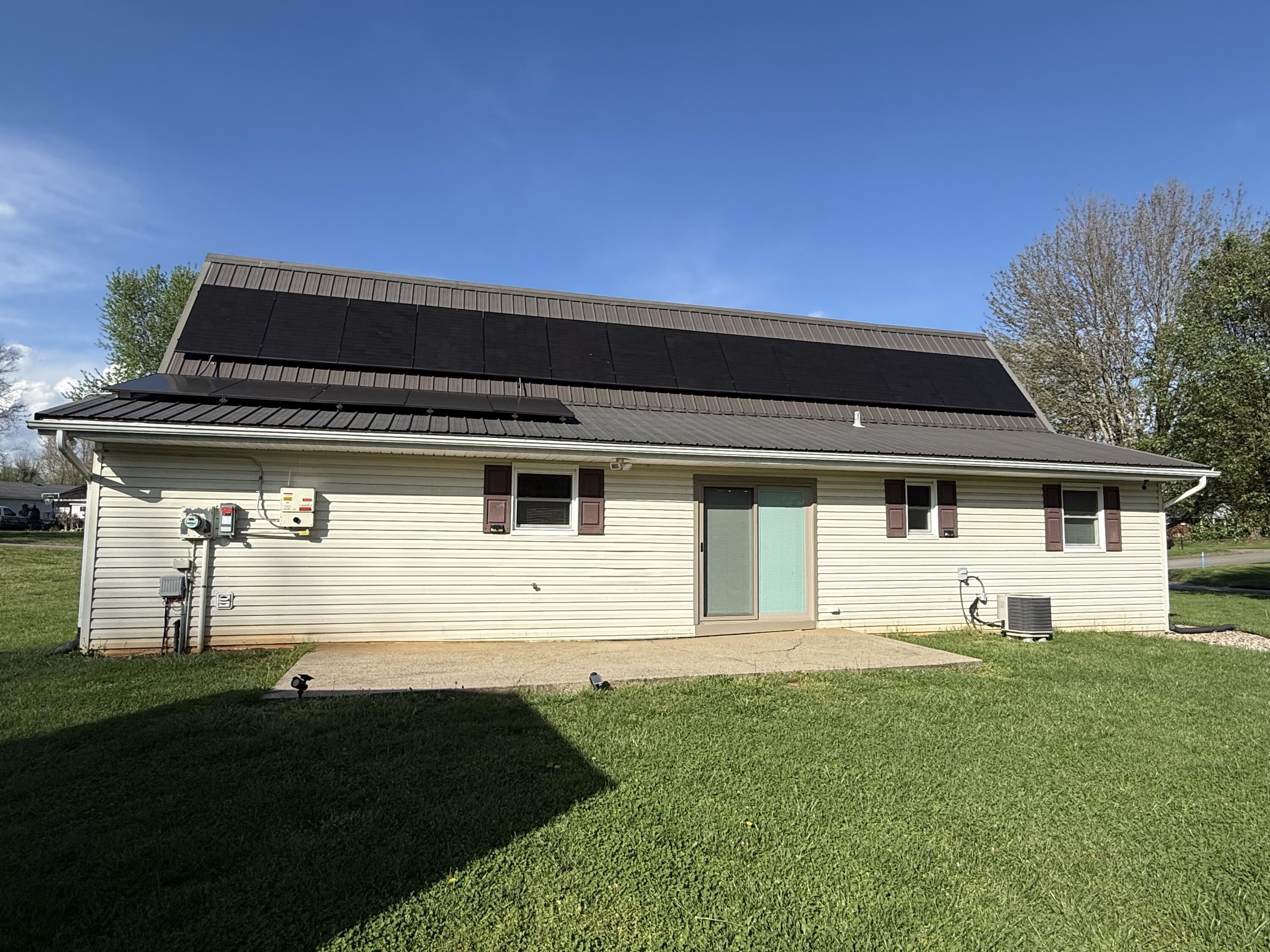 5118 Beechwood Drive Property Photo 2