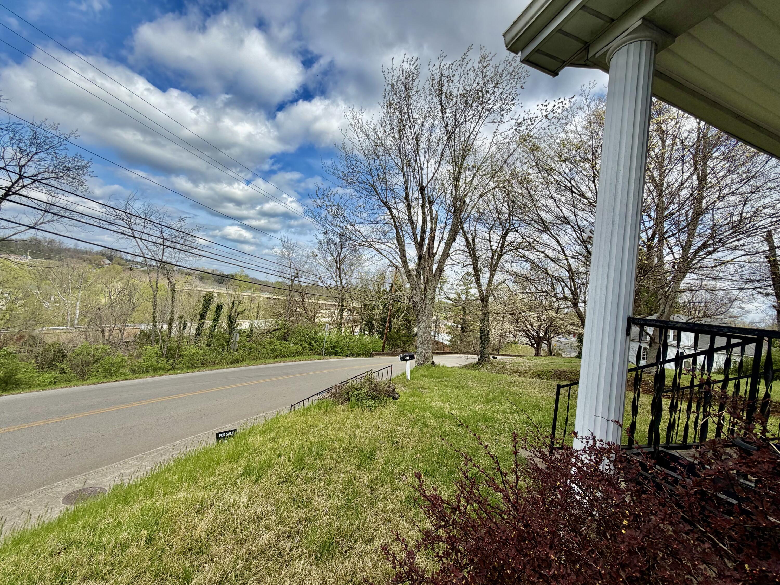 110 Jacksboro Street Property Photo 7