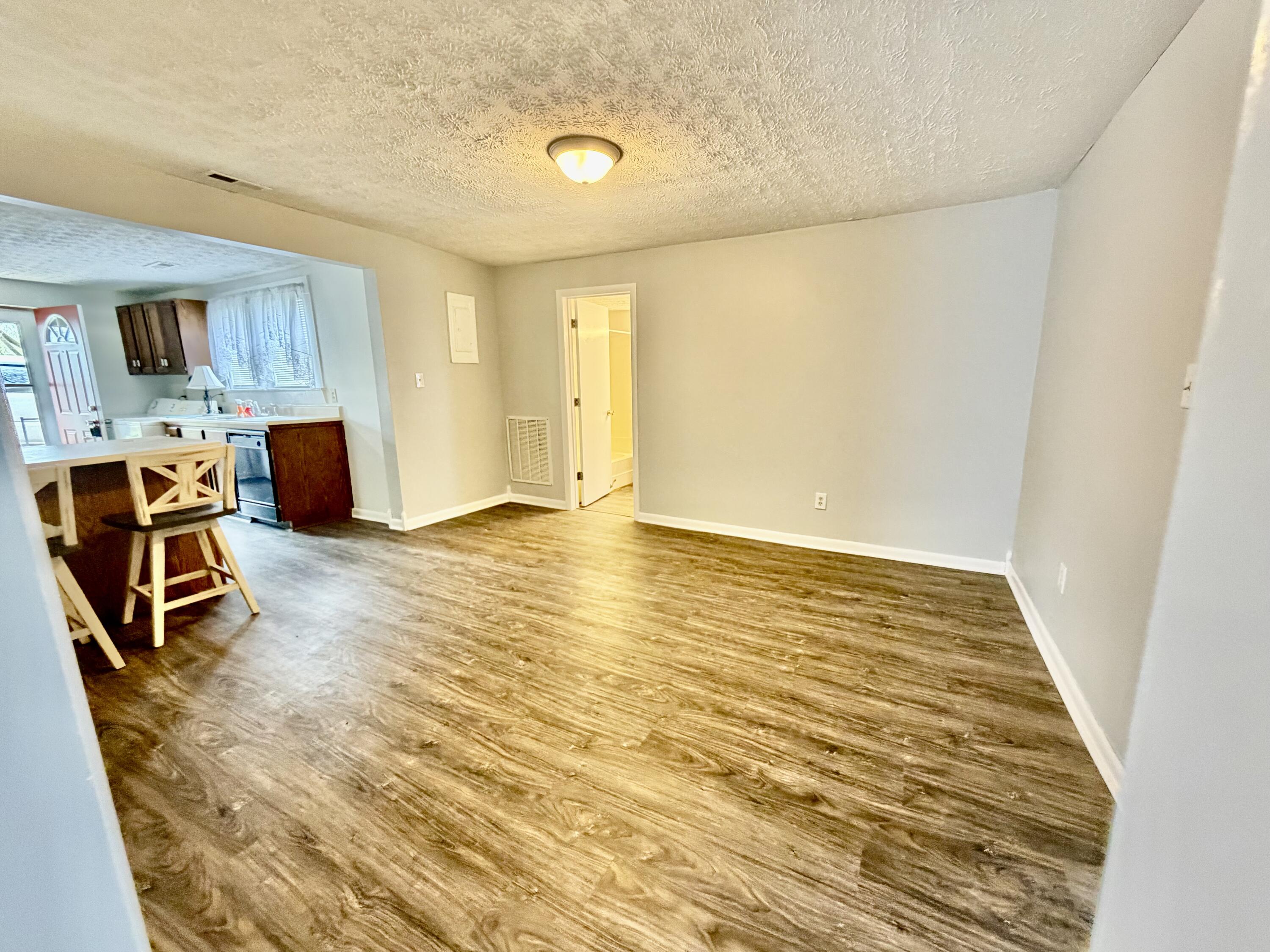 110 Jacksboro Street Property Photo 20