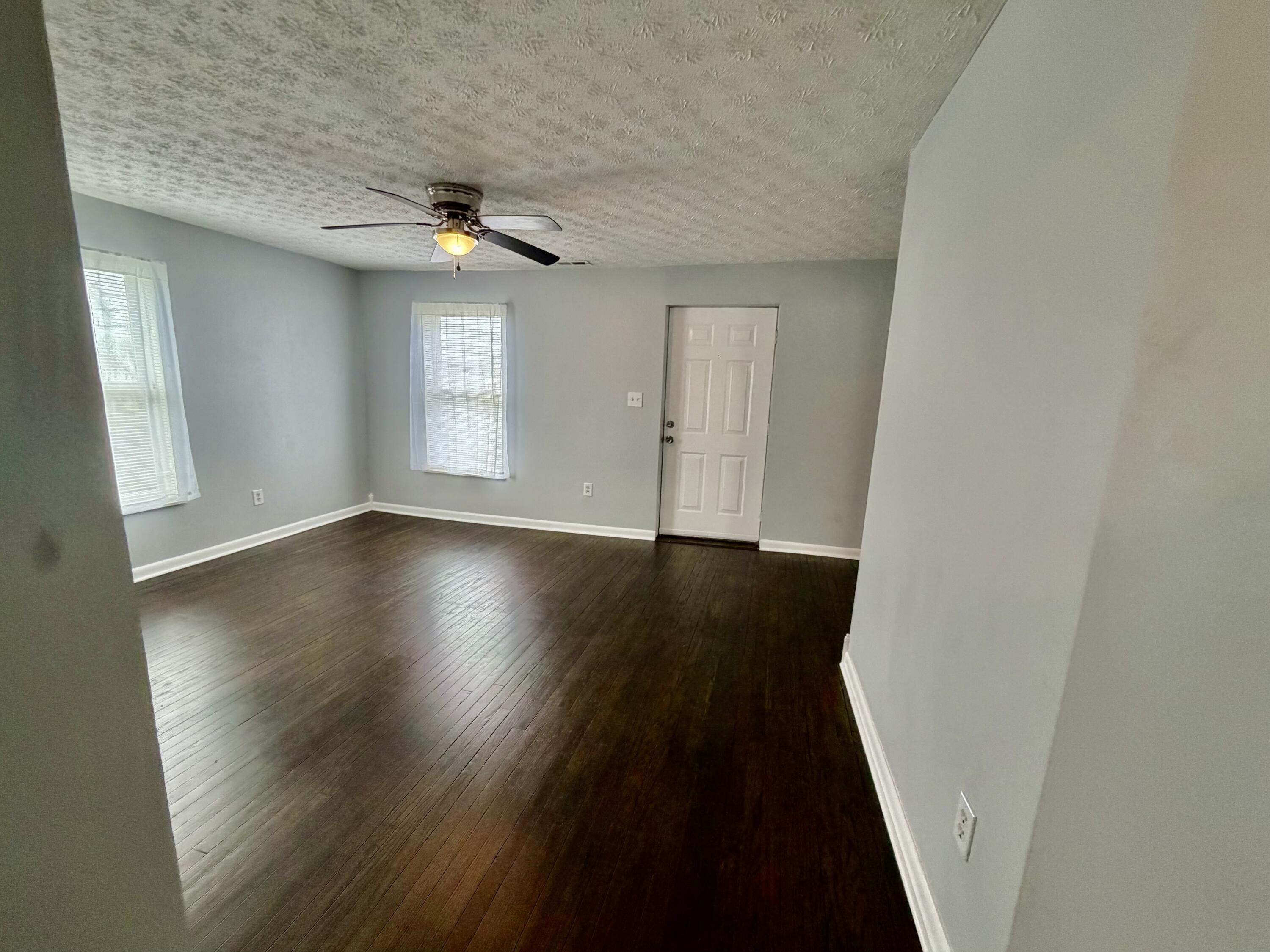 110 Jacksboro Street Property Photo 27