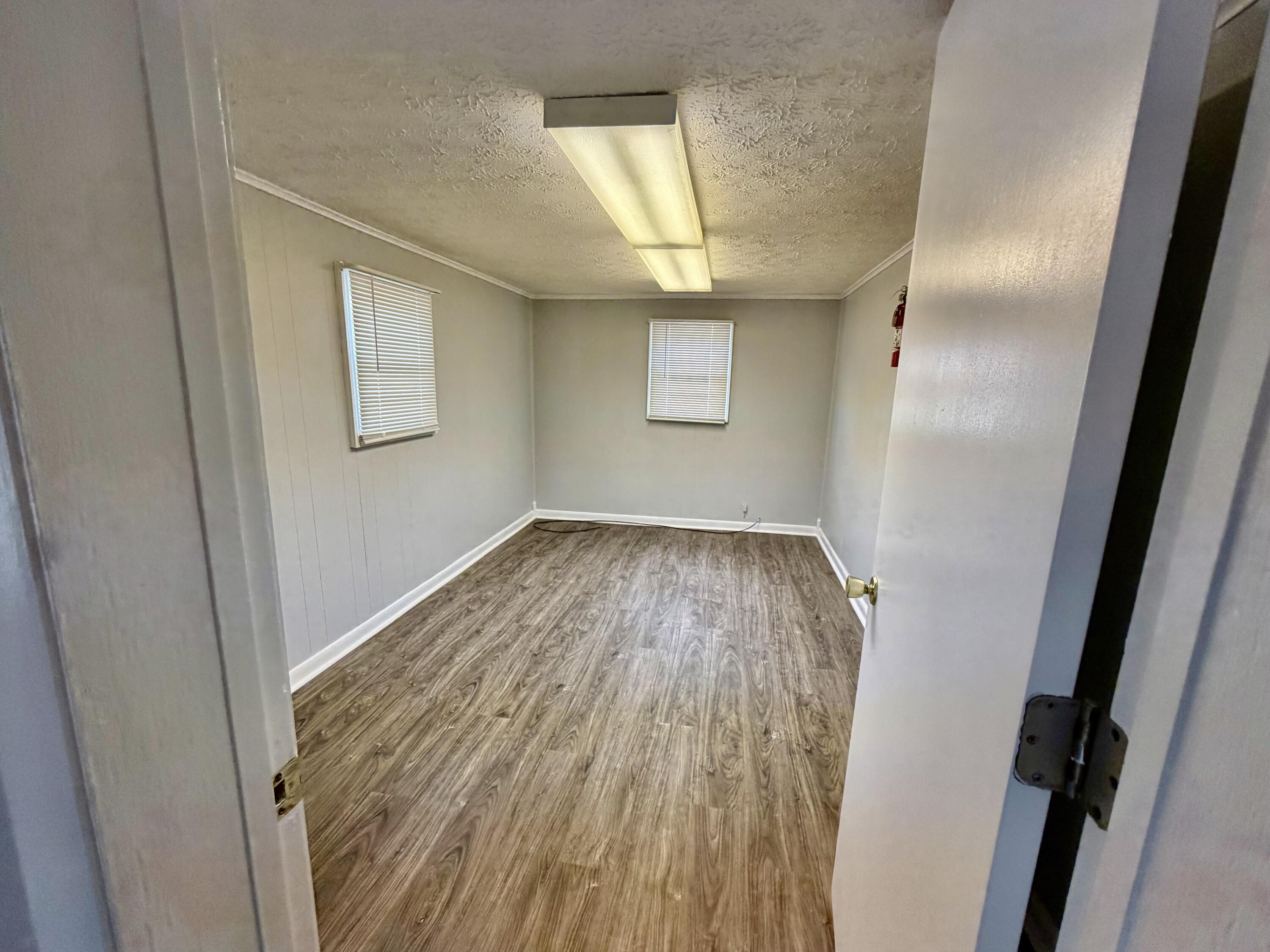 110 Jacksboro Street Property Photo 32