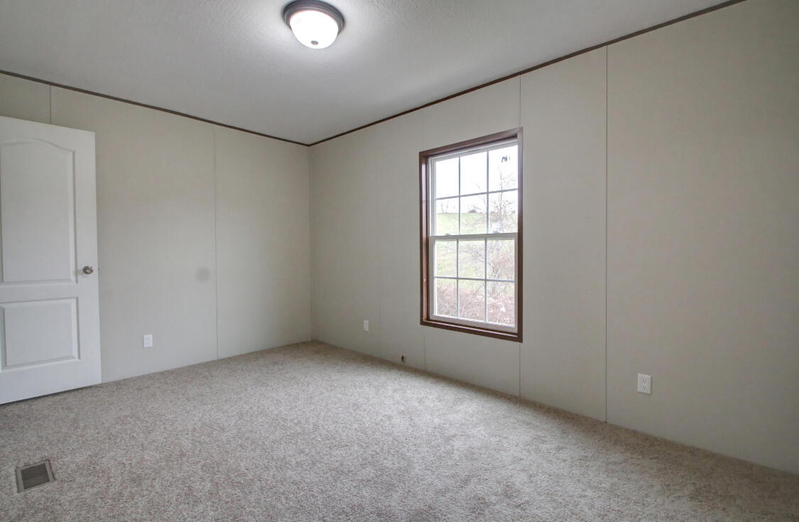 2786 Hwy 2027 Property Photo 14